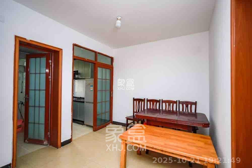 咸嘉新村嘉兴苑  2室2厅1卫    1800.0元/月室内图