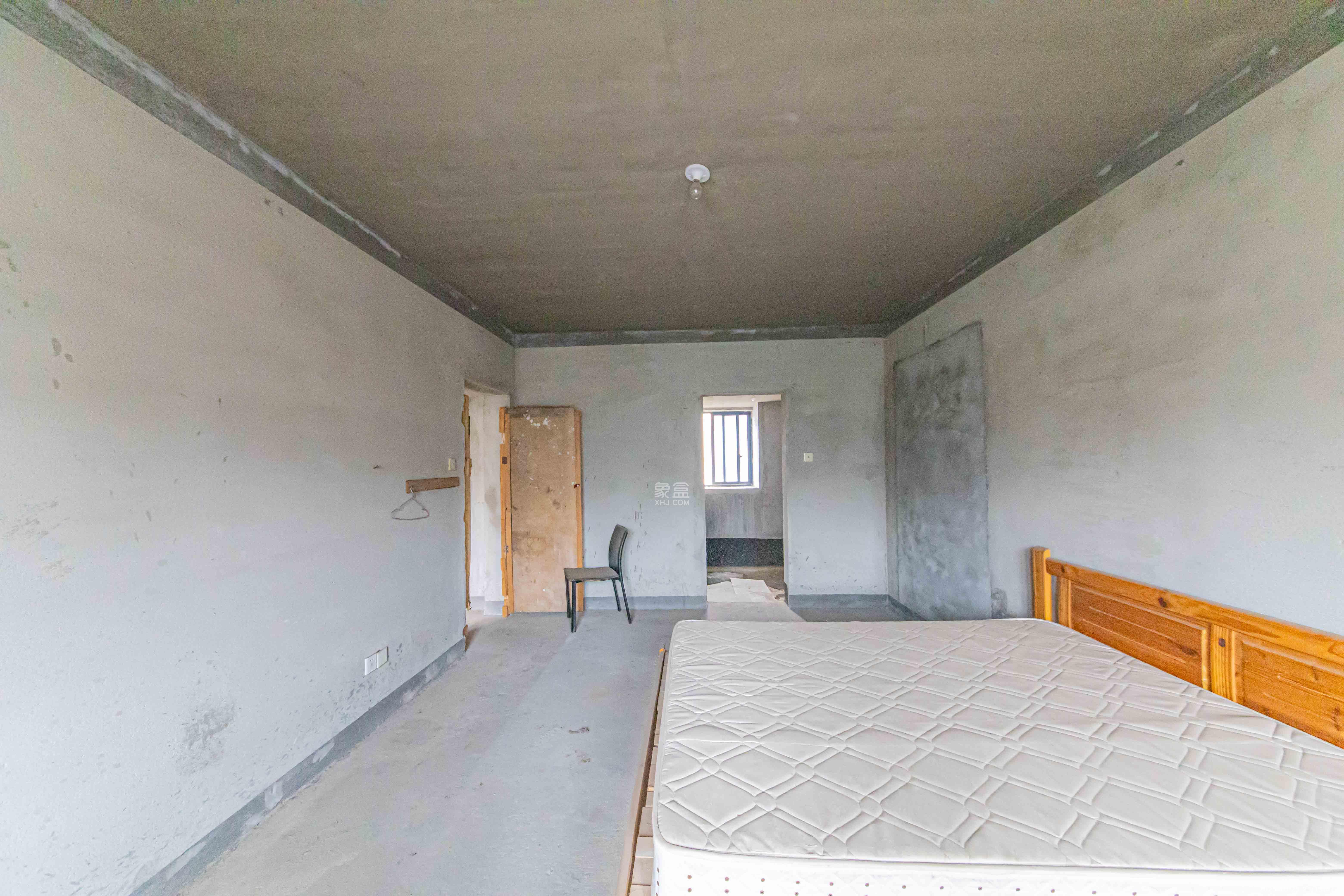 鑫远尚玺苑 4室2厅2卫 230.0万 鑫远尚玺苑 4室2厅2卫 230.0万卧室