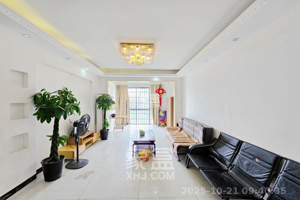 新华都万家城  2室2厅1卫    1700.0元/月 新华都万家城  2室2厅1卫    1700.0元/月