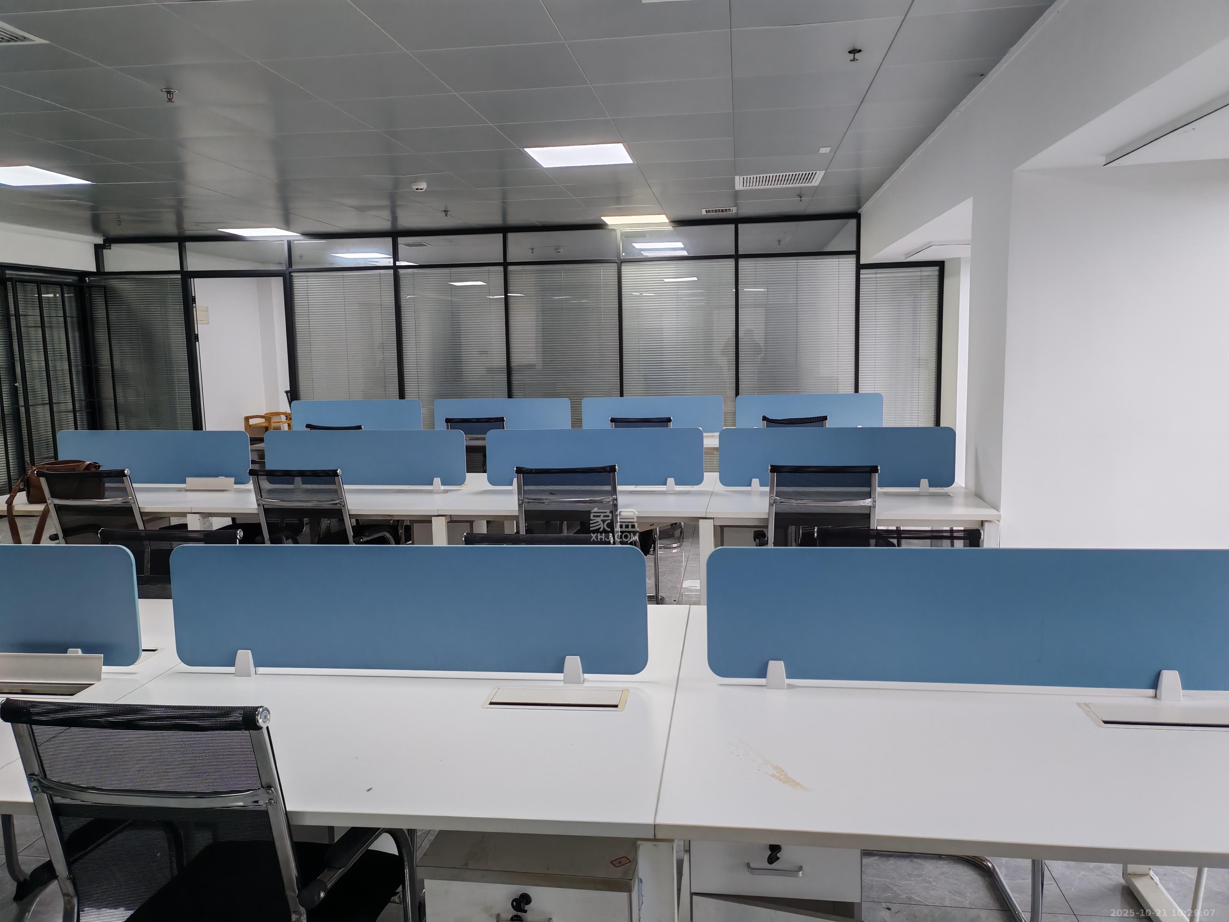 达美D6区   175.0㎡      8500.0元/月室内图