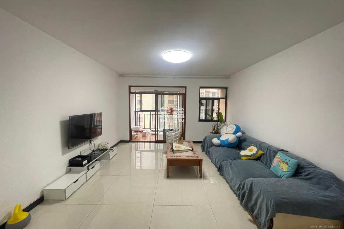 安泰嘉园(湘府邻伴) 3室2厅2卫 2600.0元/月 安泰嘉园(湘府邻伴) 3室2厅2卫 2600.0元/月室内图