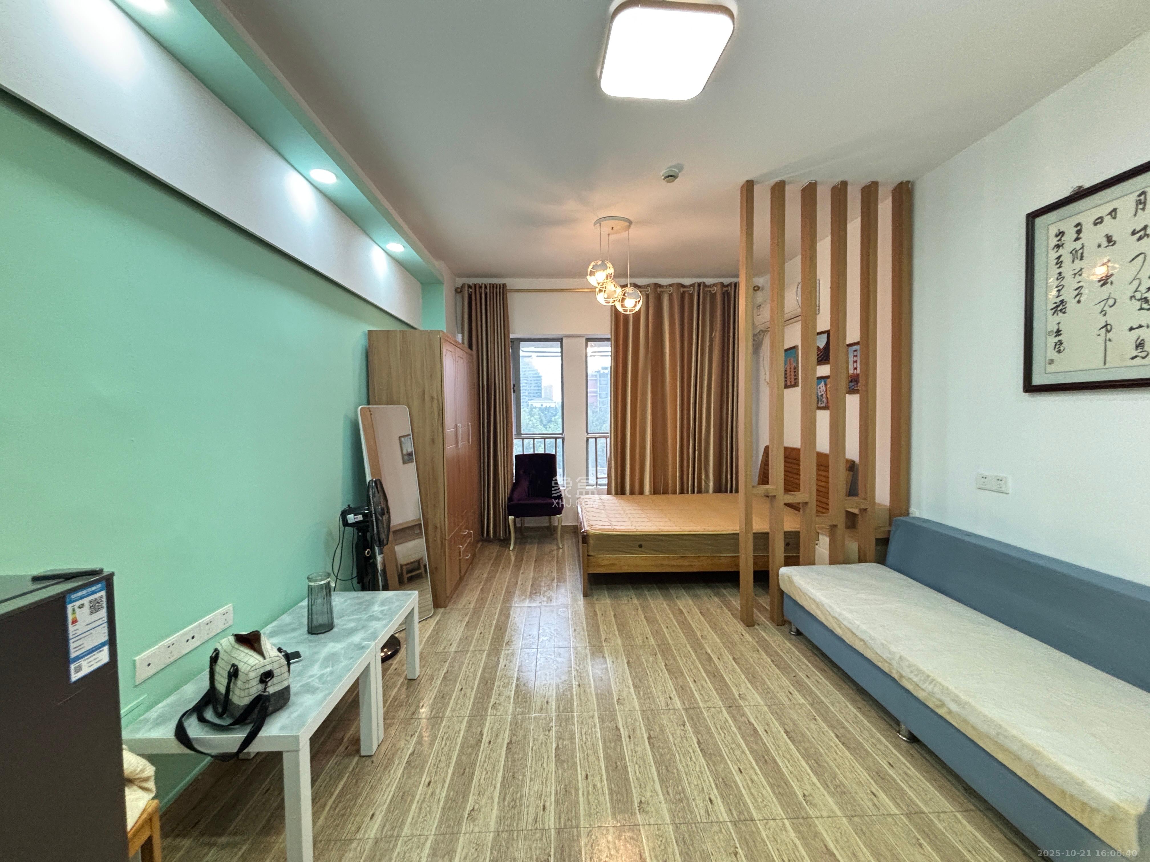 东宸19公馆  1室1厅1卫    2000.0元/月 东宸19公馆  1室1厅1卫    2000.0元/月室内图