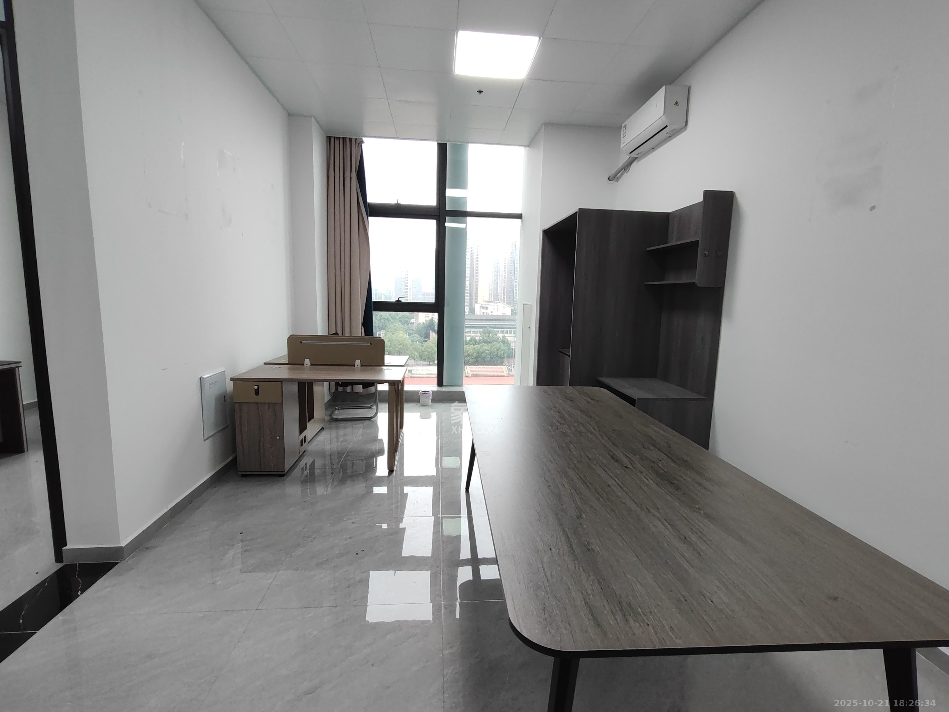 广大商务大厦  1室1厅1卫    3880.0元/月 广大商务大厦  1室1厅1卫    3880.0元/月室内图