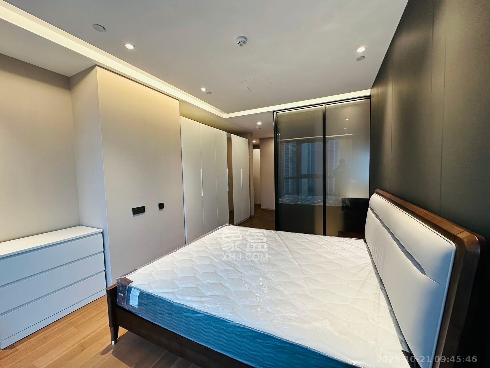 正荣梅溪紫阙台  4室2厅4卫    8000.0元/月 正荣梅溪紫阙台  4室2厅4卫    8000.0元/月室内图