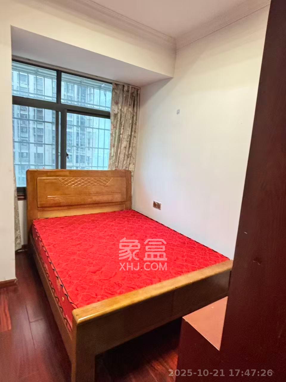 嘉顺苑 4室2厅1卫 2600.0元/月 嘉顺苑 4室2厅1卫 2600.0元/月室内图