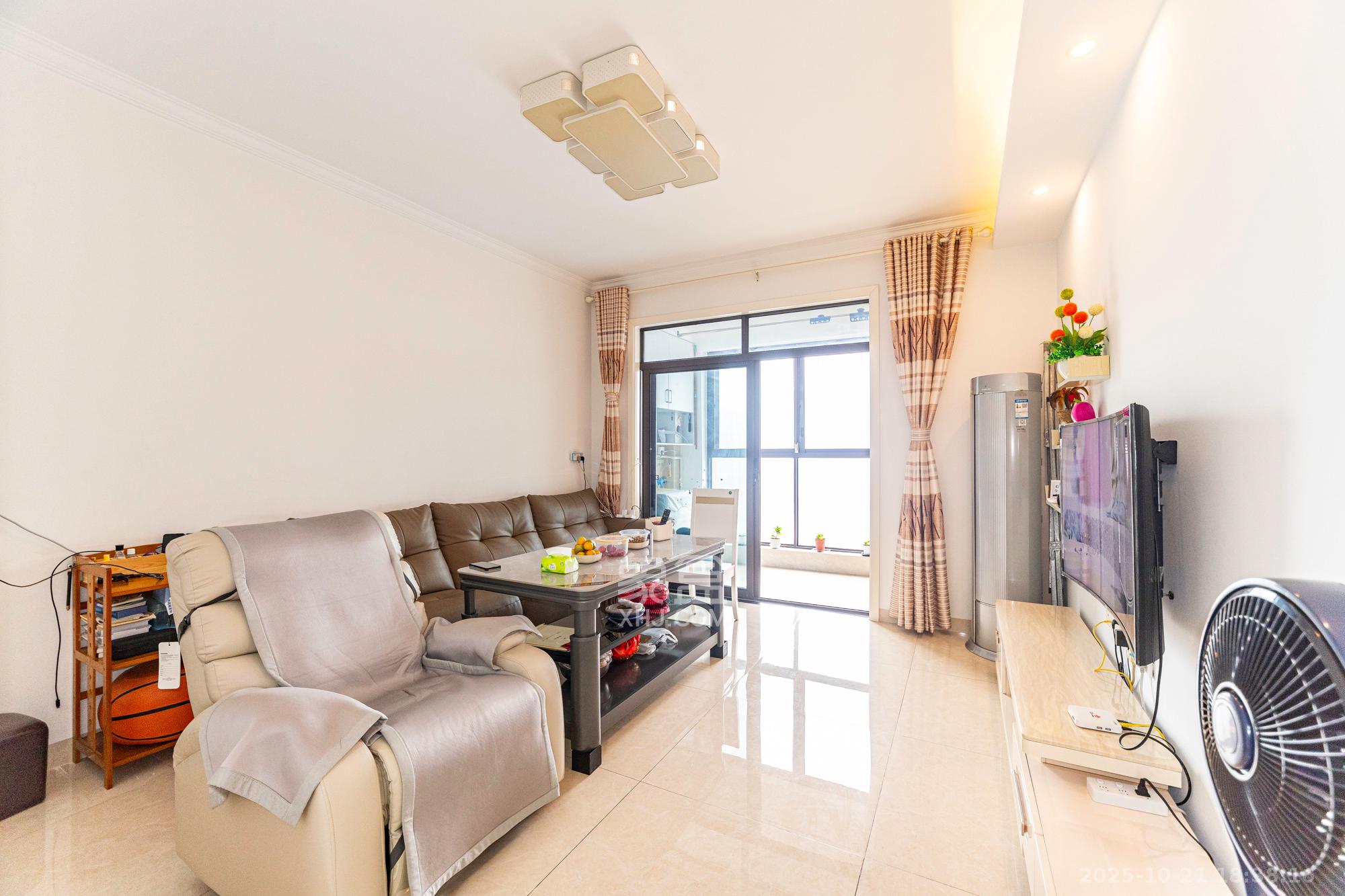 艾美潇湘  3室2厅1卫    65.0万