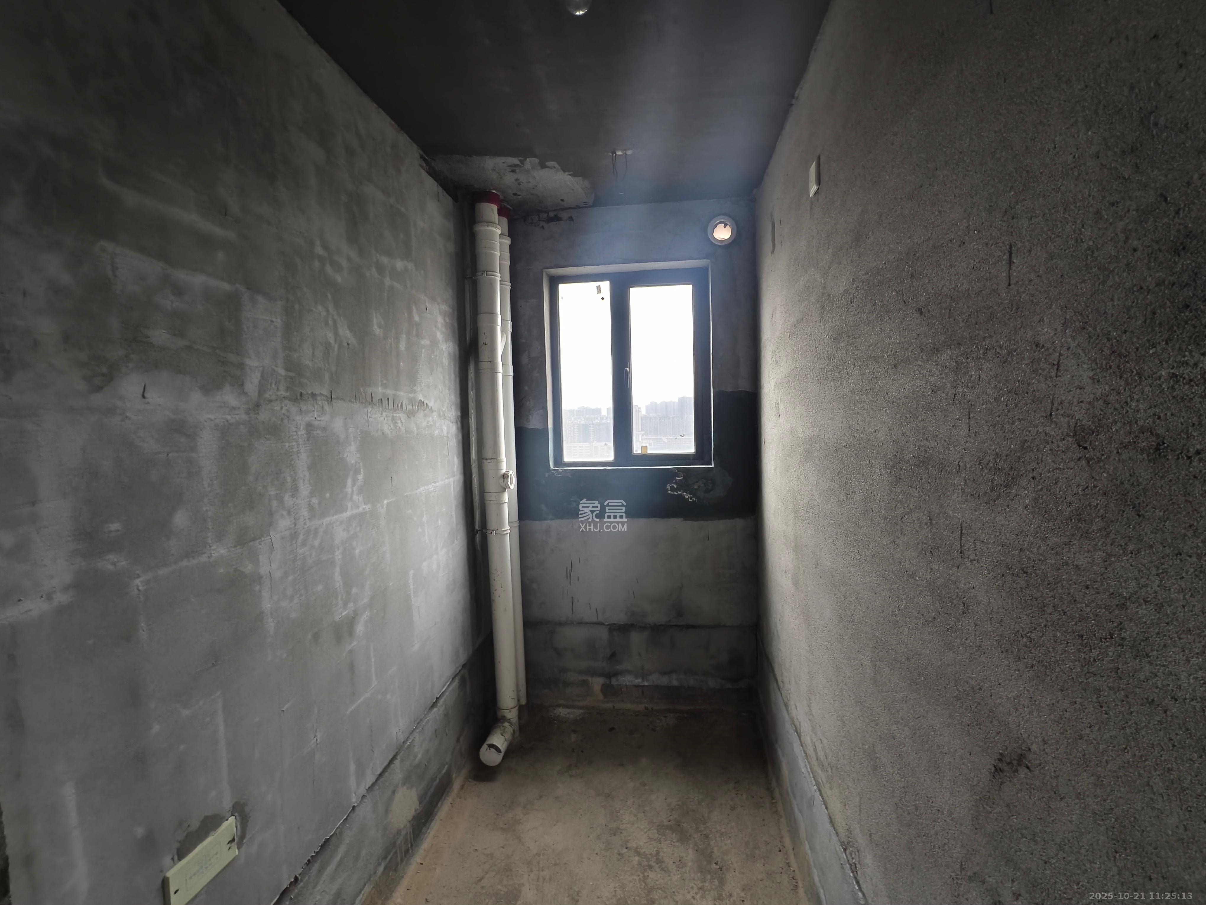 筑梦星园  4室2厅2卫    1200.0元/月 筑梦星园  4室2厅2卫    1200.0元/月室内图