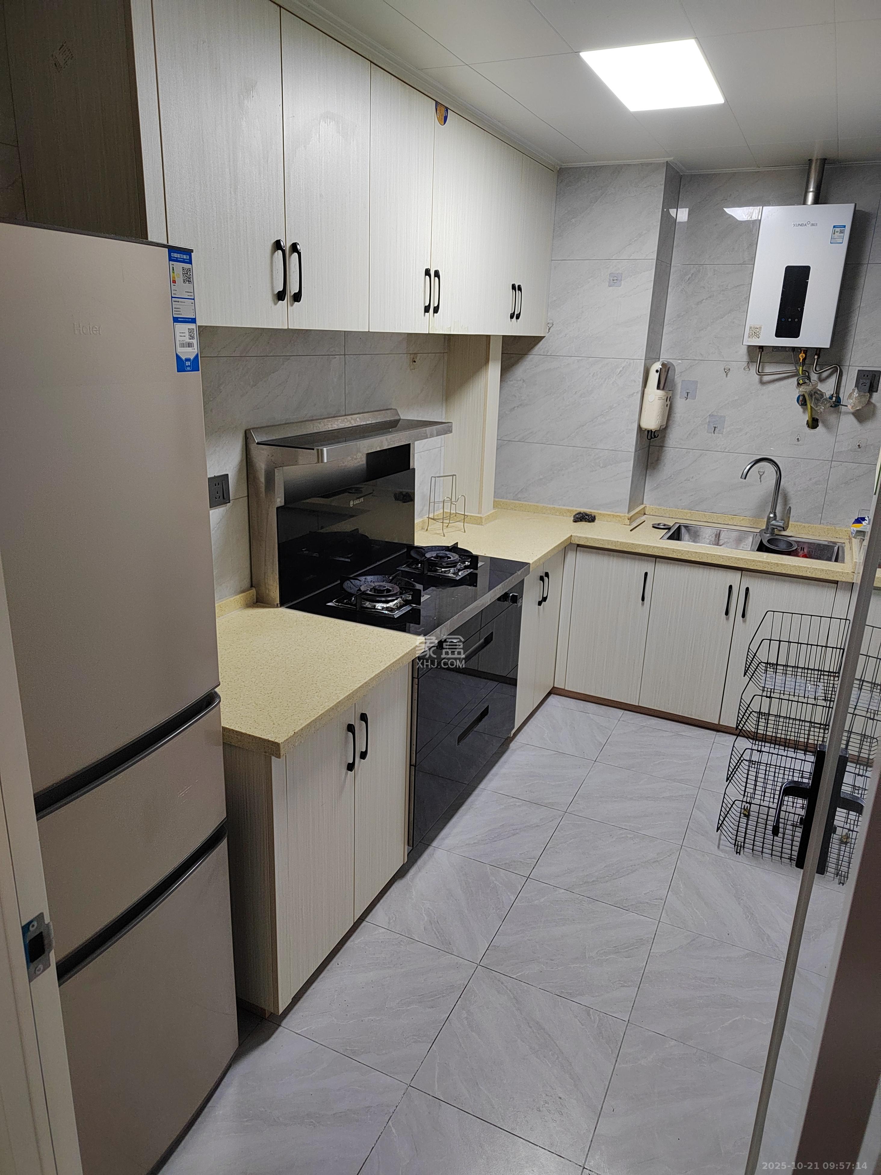 广泰锦苑  3室2厅1卫    2100.0元/月室内图