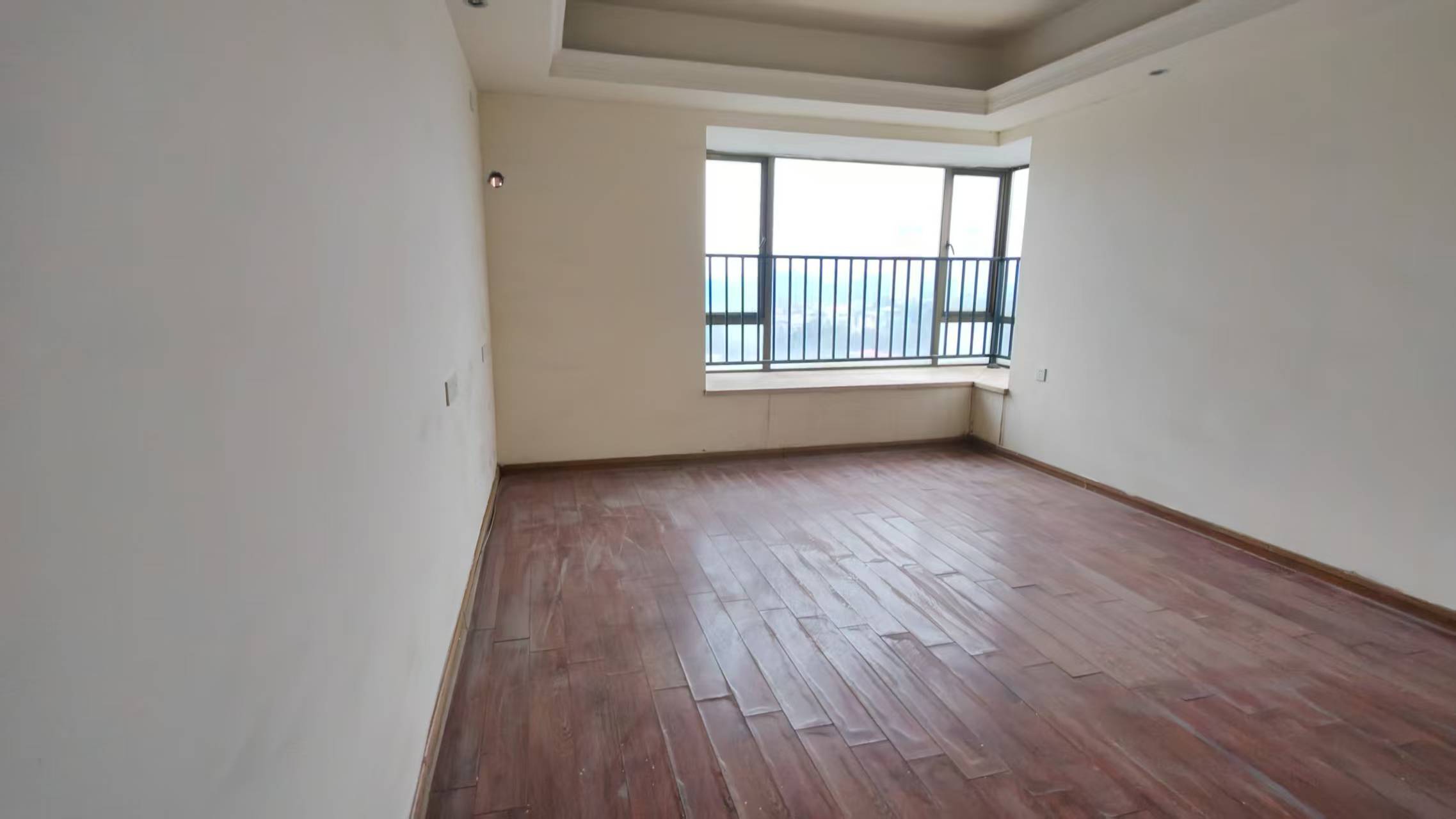 碧桂园 5室2厅4卫 89.0万 碧桂园 5室2厅4卫 89.0万室内图