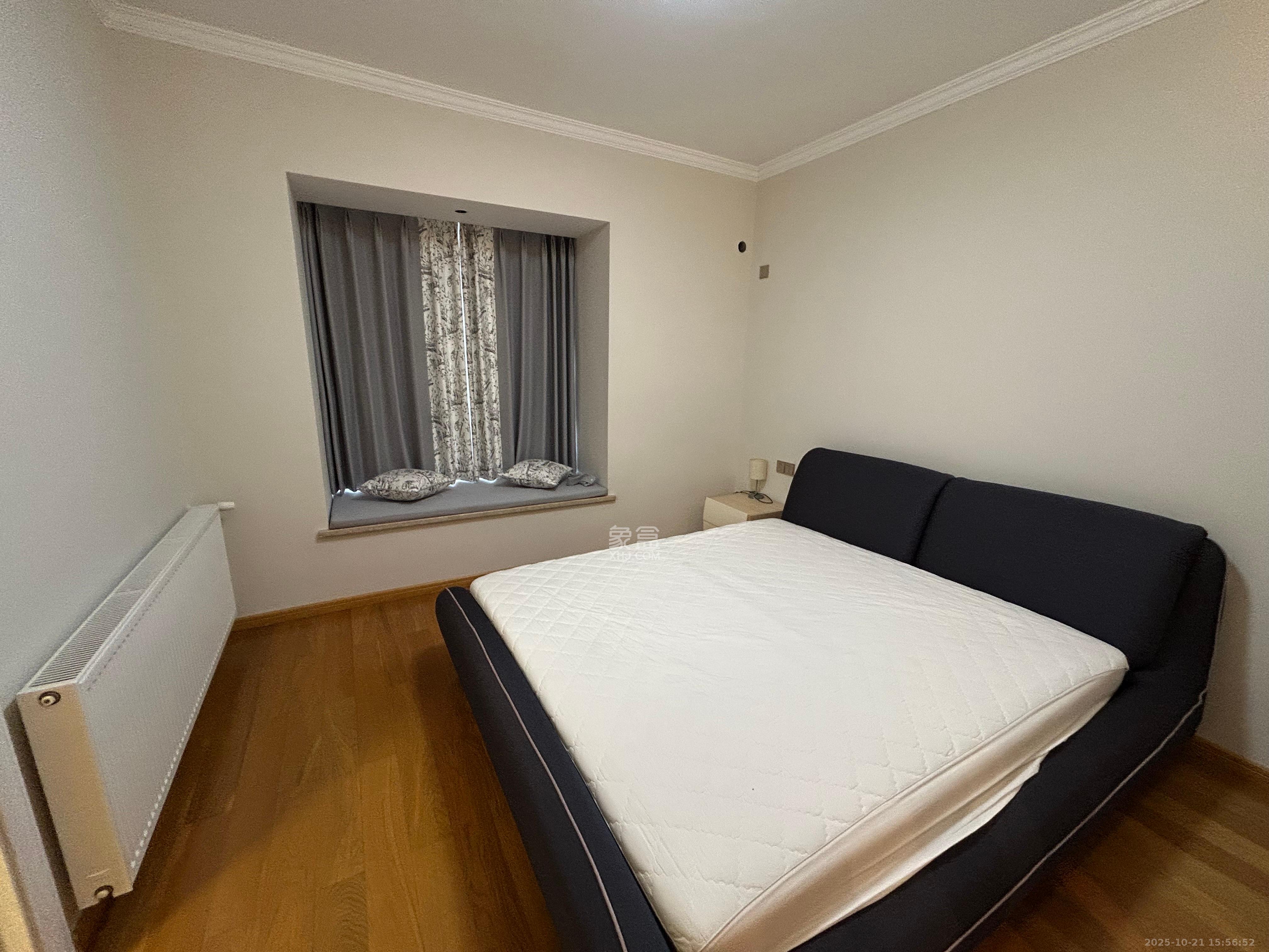 归心苑  5室2厅2卫    5000.0元/月室内图