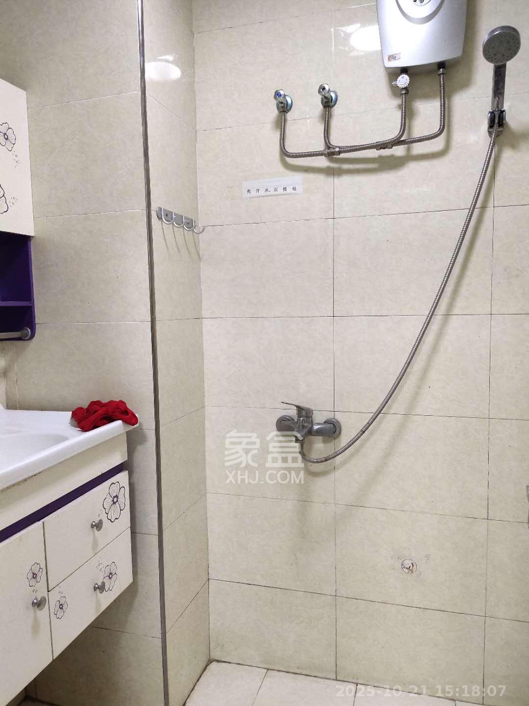 长房时代城  1室1厅1卫    1400.0元/月室内图