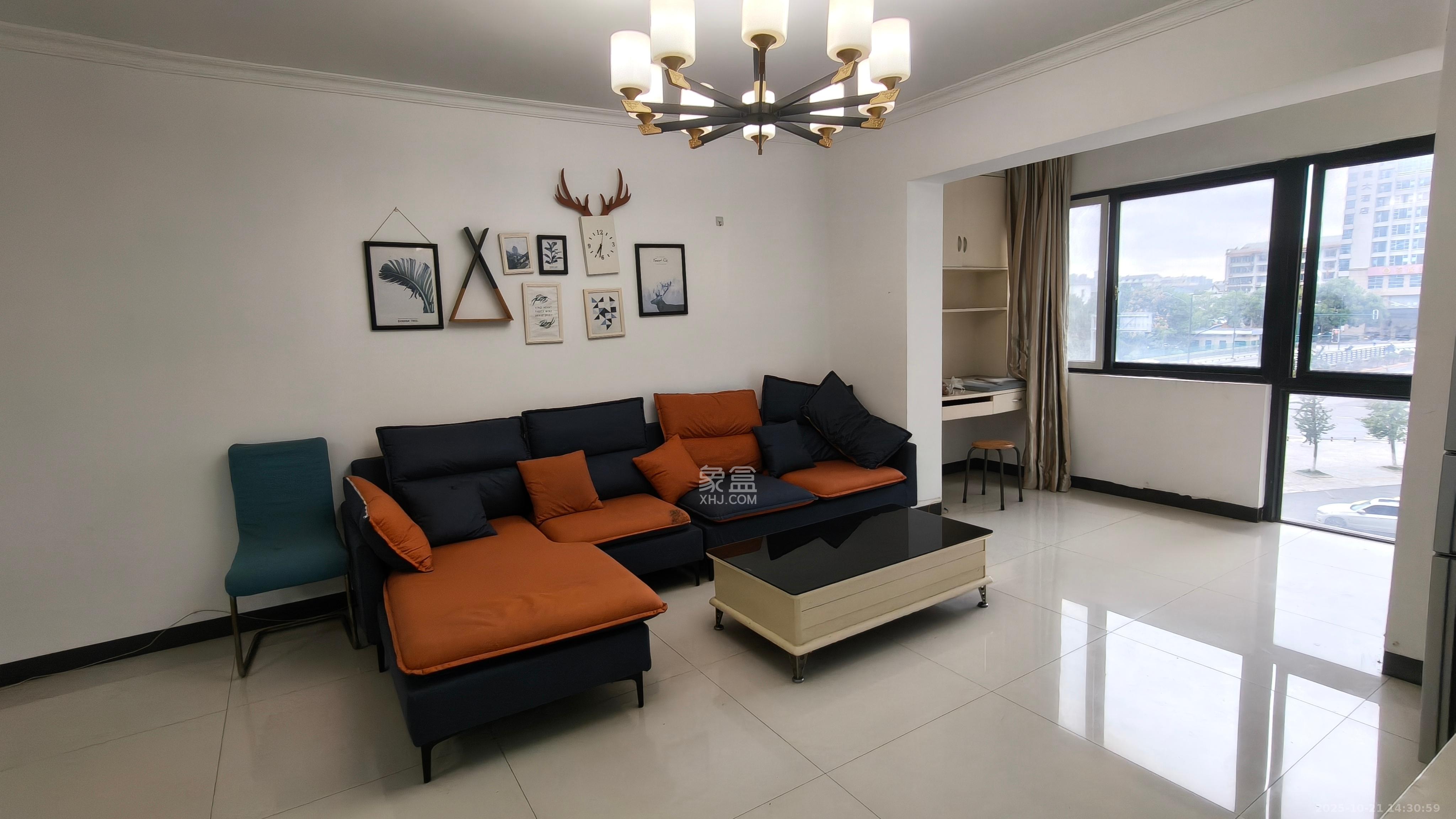 尚都花园城  3室2厅2卫    2300.0元/月 尚都花园城  3室2厅2卫    2300.0元/月室内图