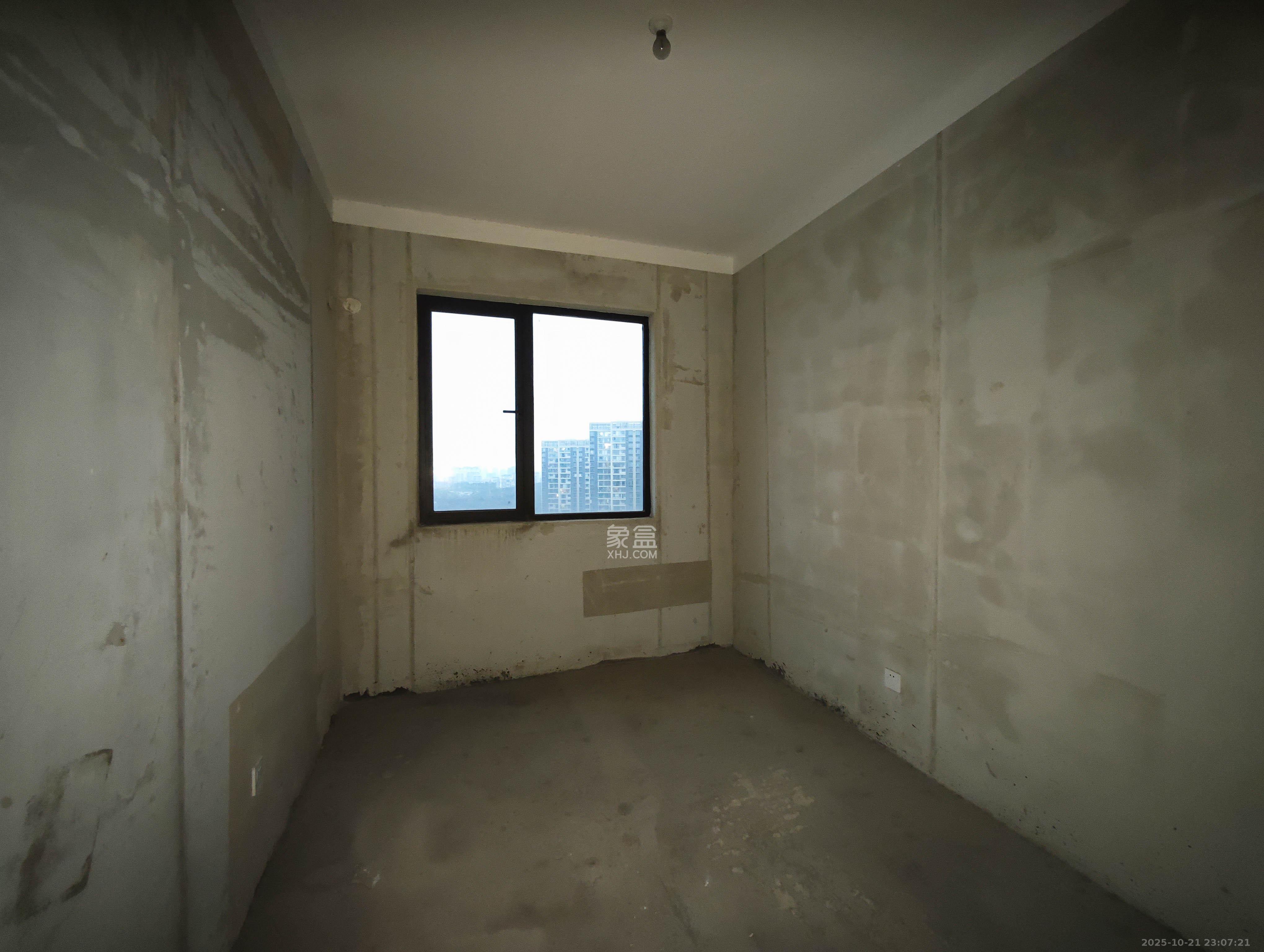 保利城(中航城国际社区、郡原美村) 1室0厅0卫 188.0万 保利城(中航城国际社区、郡原美村) 1室0厅0卫 188.0万卧室