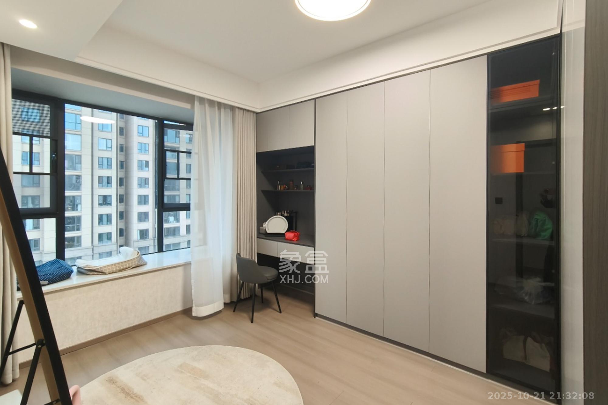 长房星昇公馆  4室2厅2卫    220.0万卧室