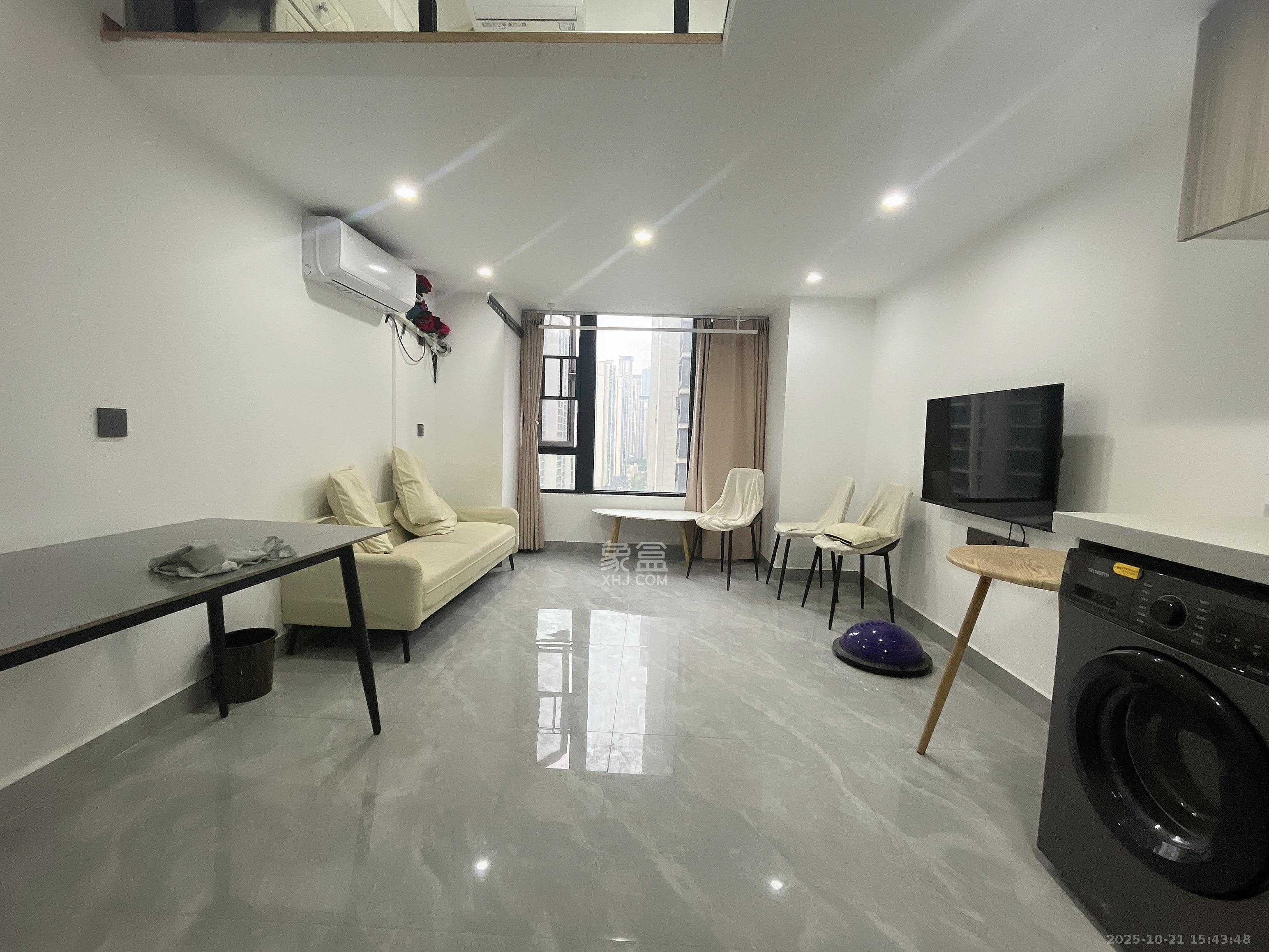 中海阅溪府 2室1厅1卫 2100.0元/月 中海阅溪府 2室1厅1卫 2100.0元/月室内图