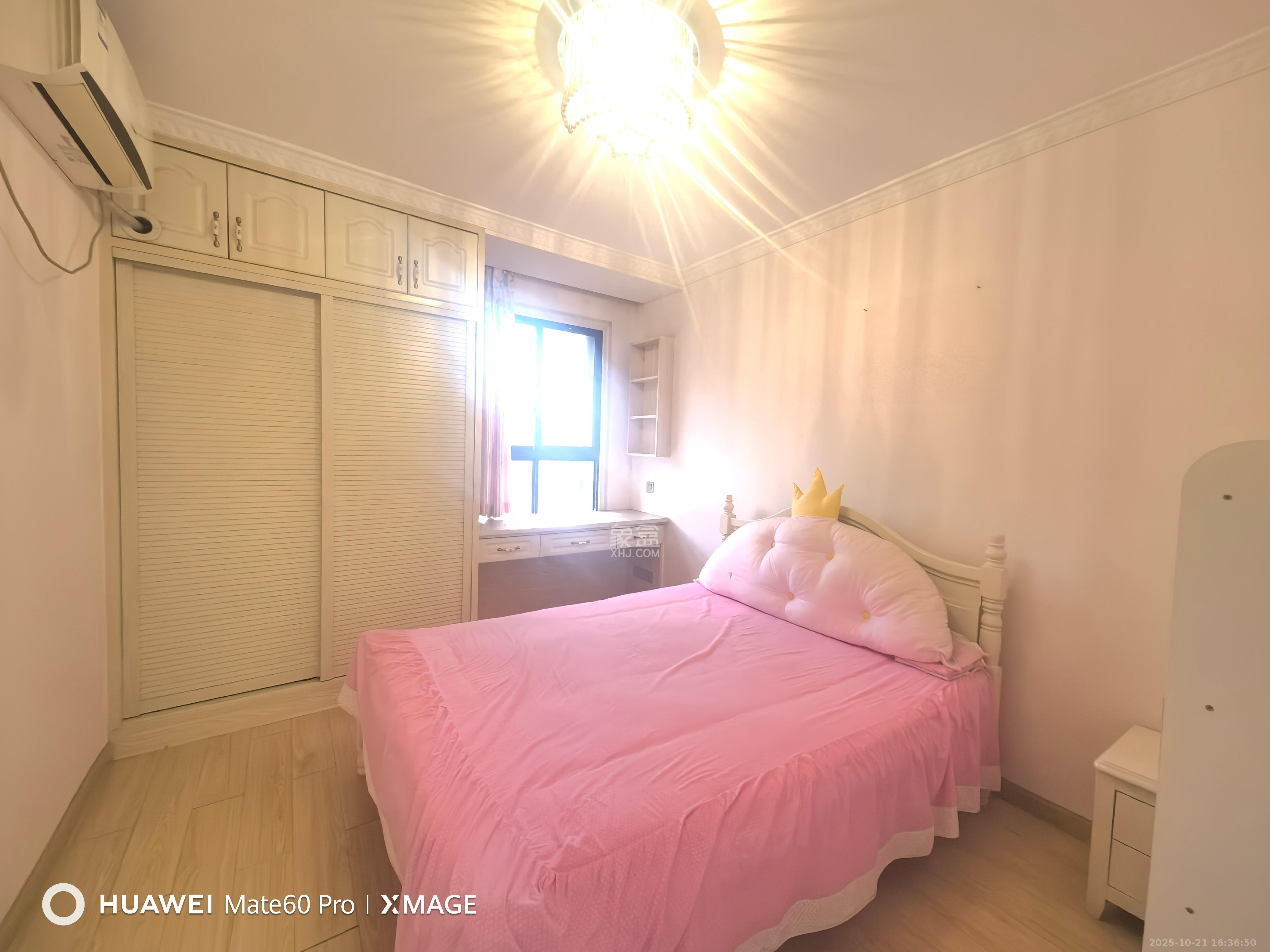 新城国际花都  3室2厅2卫    1800.0元/月 新城国际花都  3室2厅2卫    1800.0元/月室内图