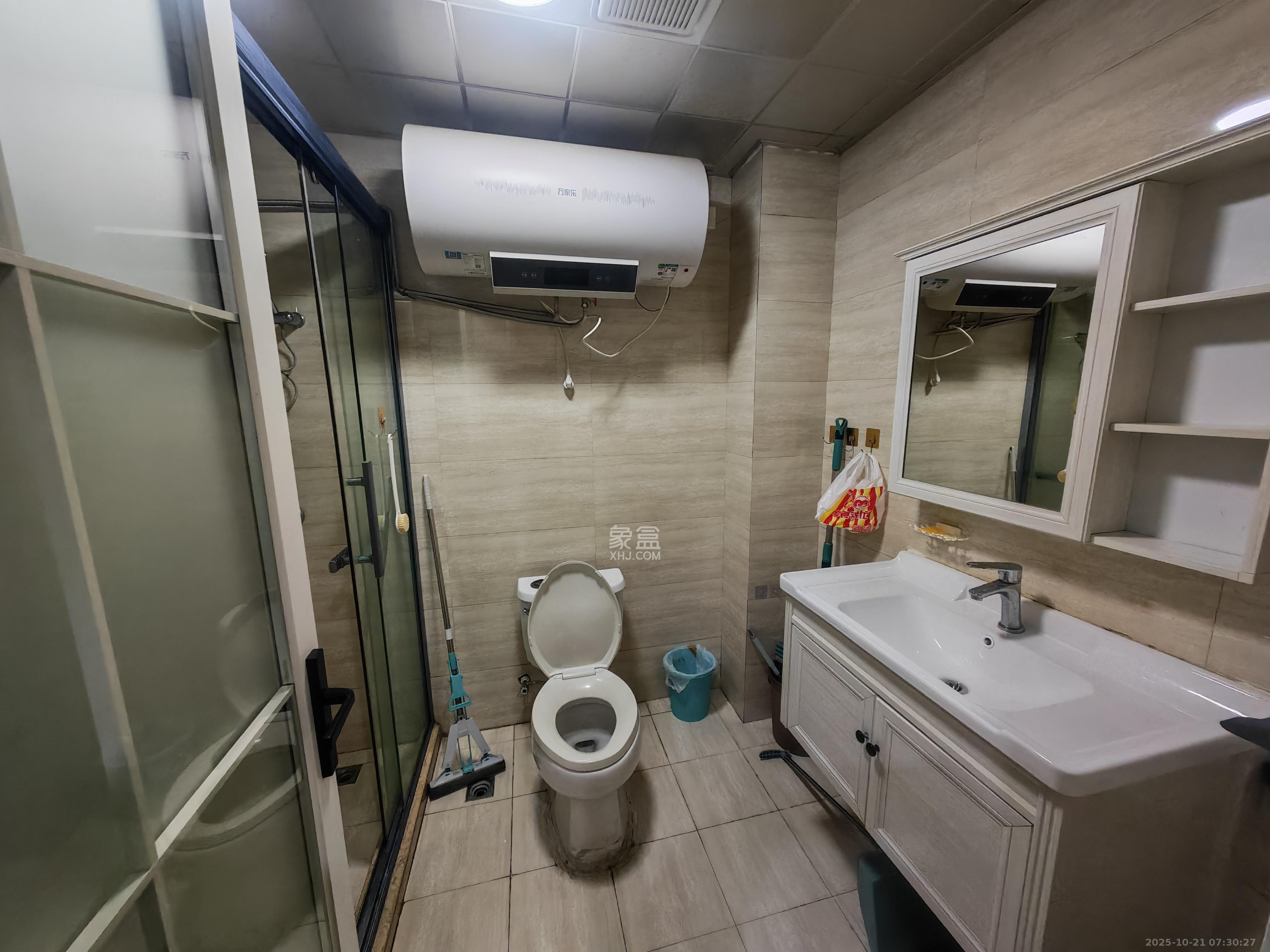 锦湘国际星城三期（锦绣苑）  1室1厅1卫    1600.0元/月室内图