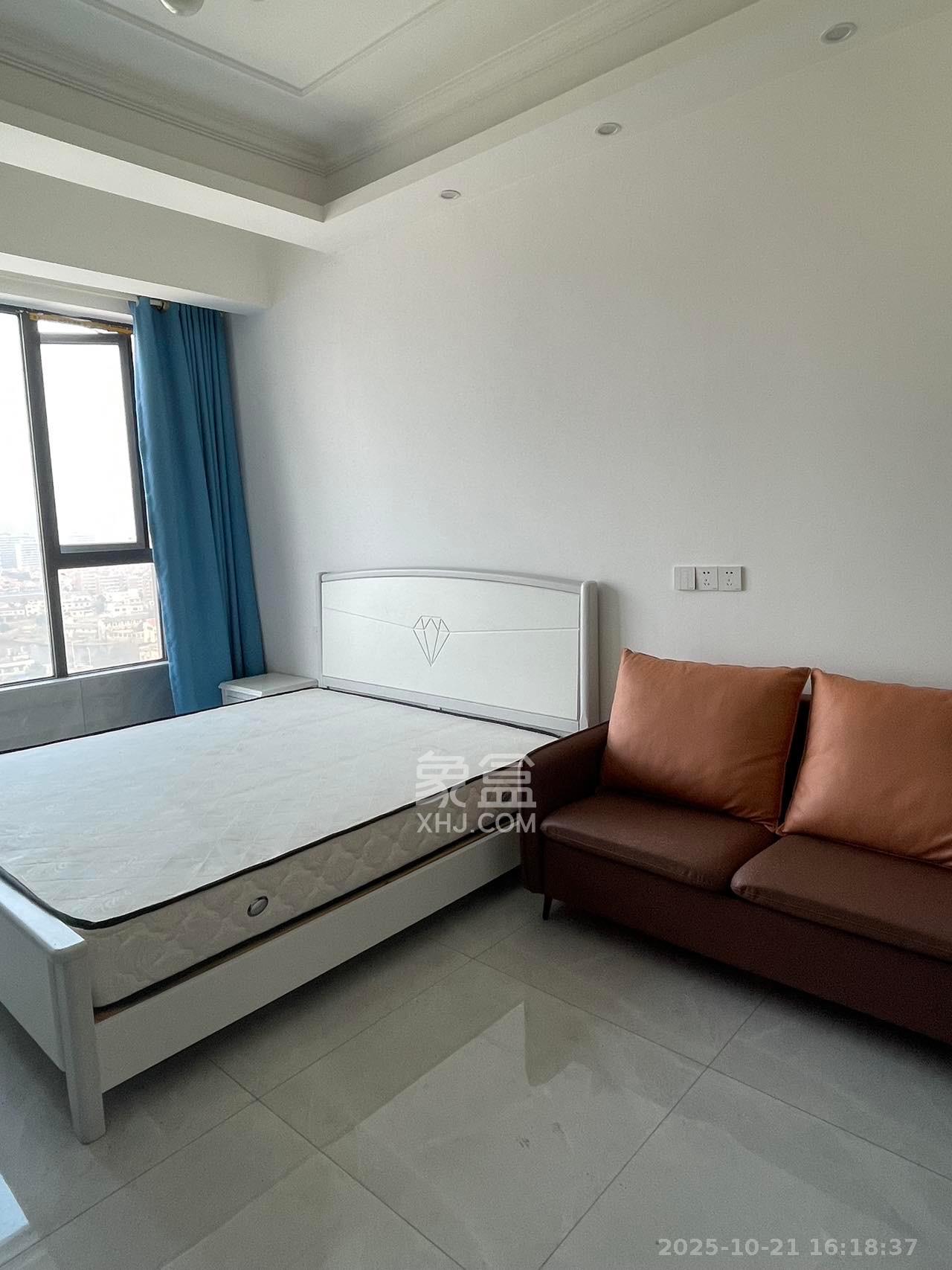 梅溪湖家居建材城  1室1厅1卫    1400.0元/月室内图1