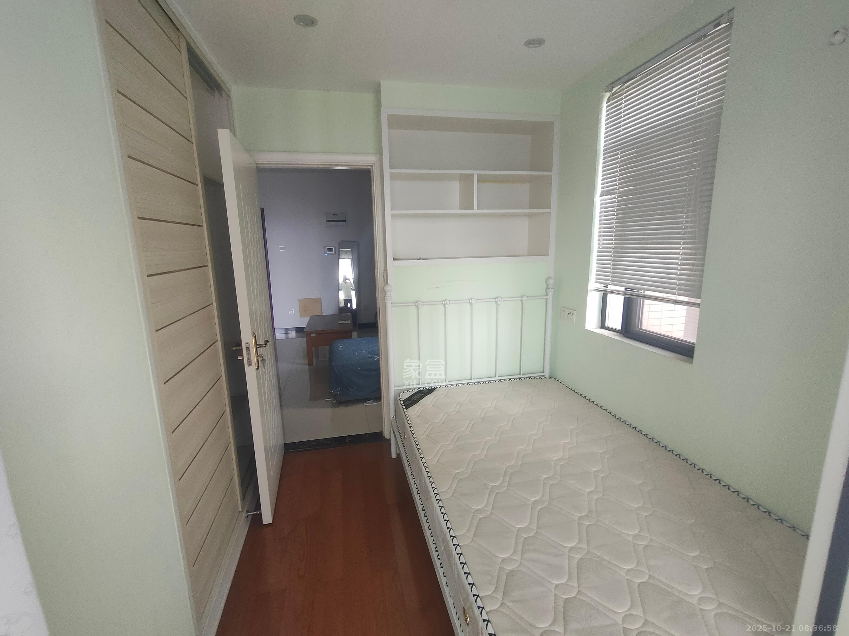 园康星都荟  2室1厅1卫    1900.0元/月室内图