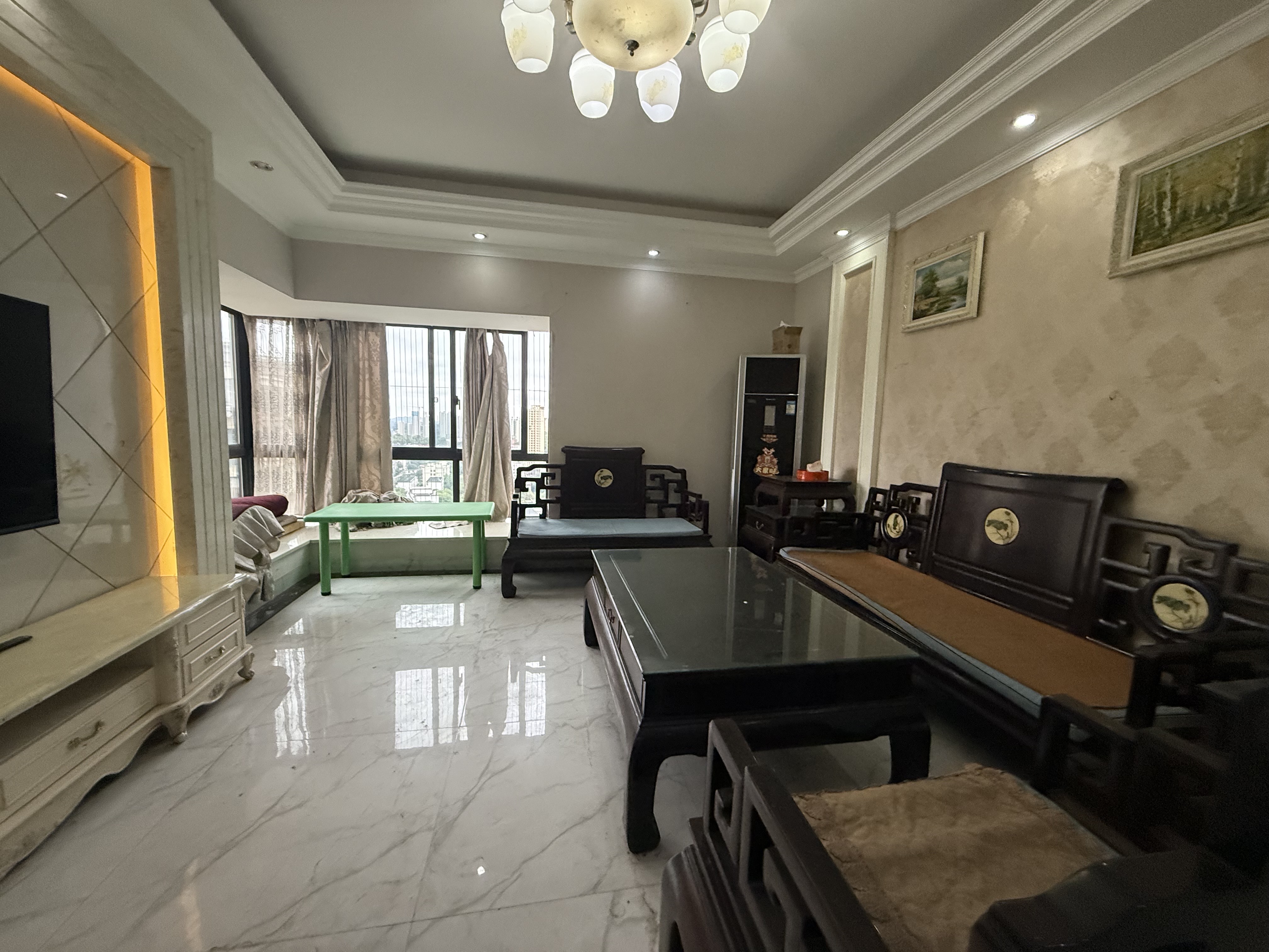 御江帝景 3室2厅2卫 2500.0元/月 御江帝景 3室2厅2卫 2500.0元/月室内图