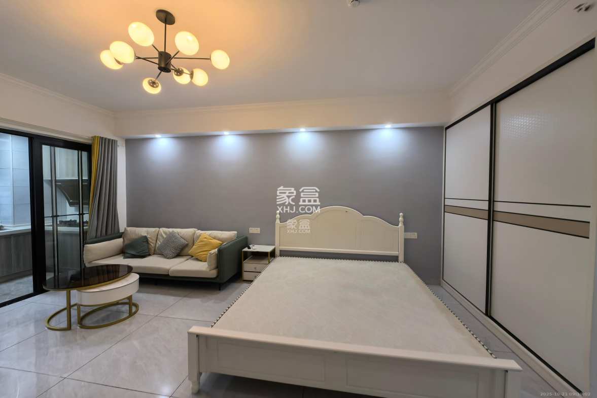 福晟钱隆国际(晟冉景苑)  1室0厅0卫    1600.0元/月 福晟钱隆国际(晟冉景苑)  1室0厅0卫    1600.0元/月室内图