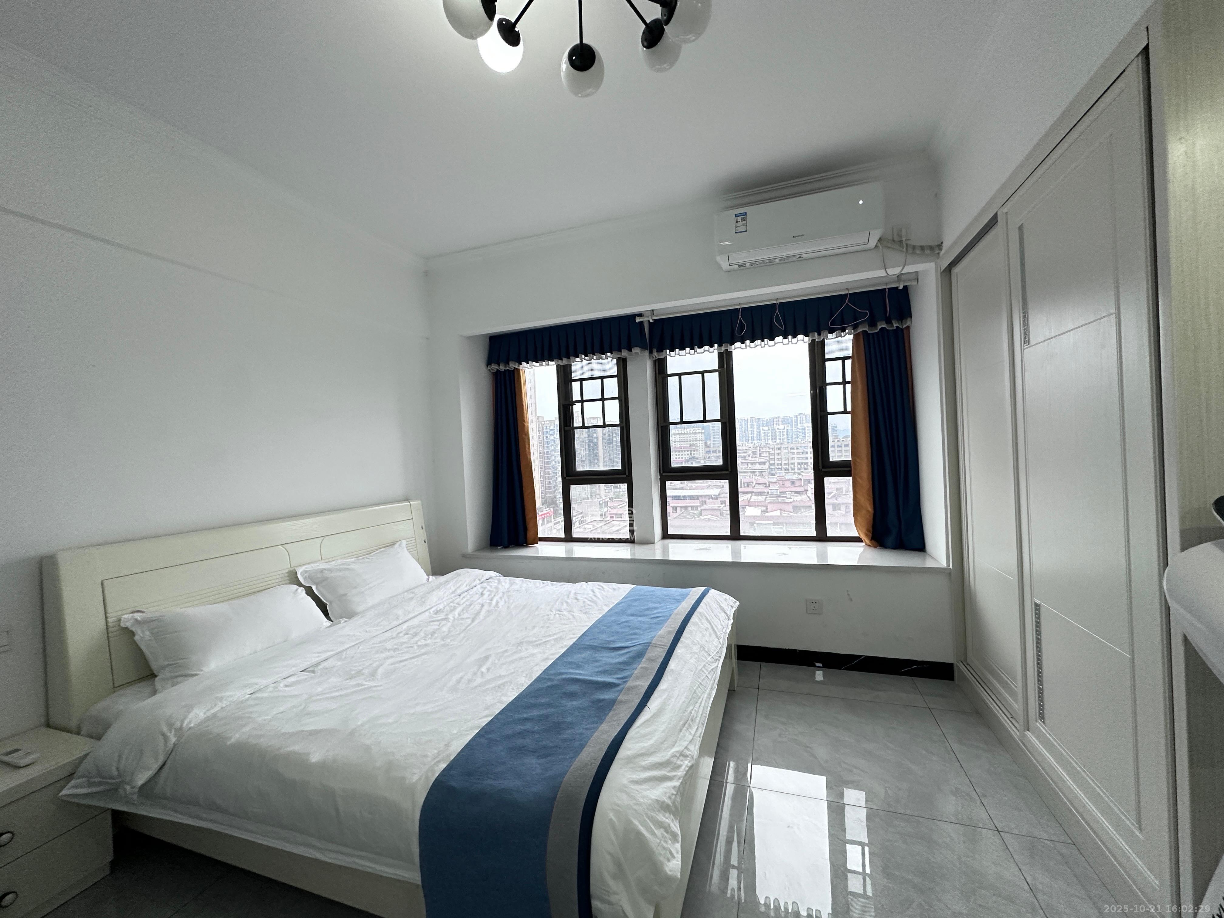 江山帝景哈佛  1室0厅0卫    1200.0元/月 江山帝景哈佛  1室0厅0卫    1200.0元/月室内图