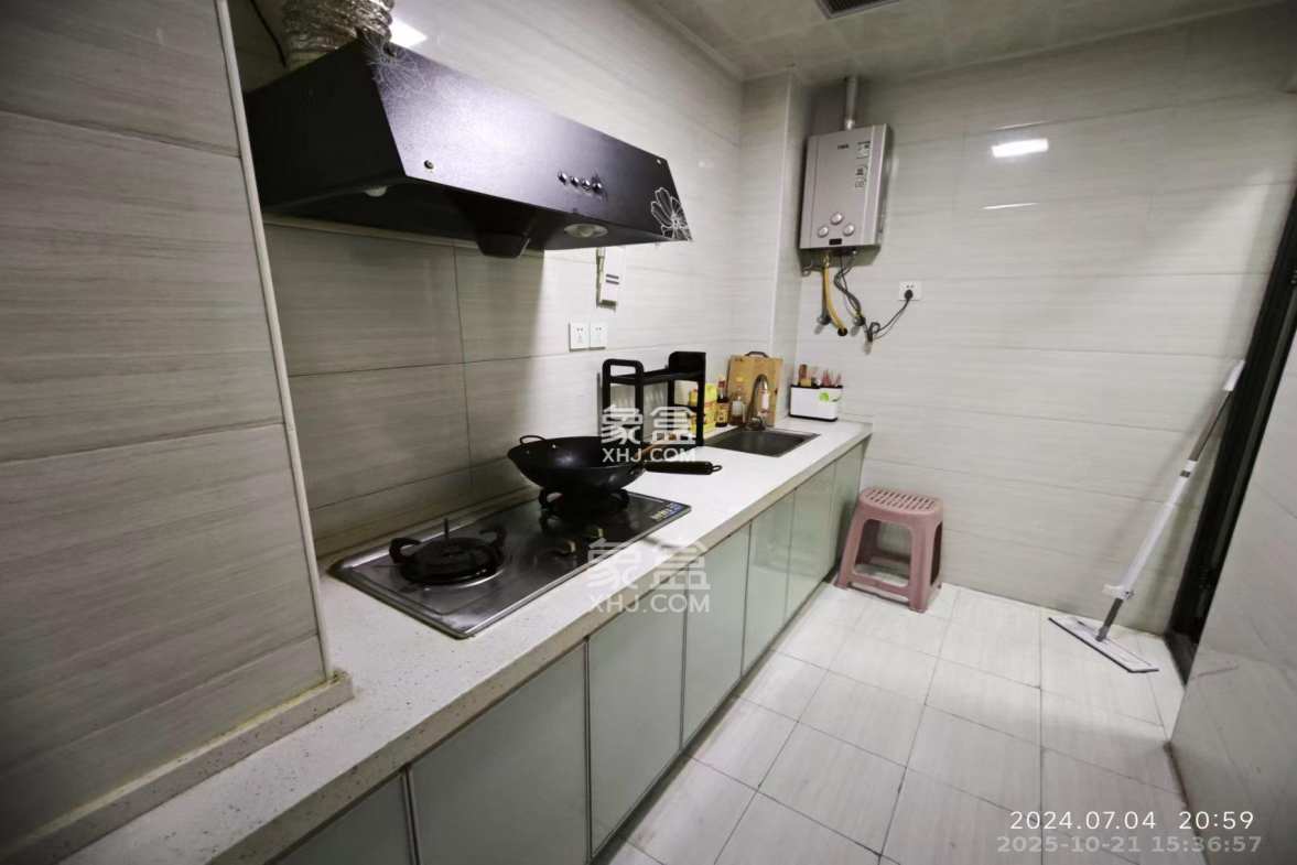 天鸿天府(天鸿中央大院) 2室1厅1卫 1500.0元/月 天鸿天府(天鸿中央大院) 2室1厅1卫 1500.0元/月室内图