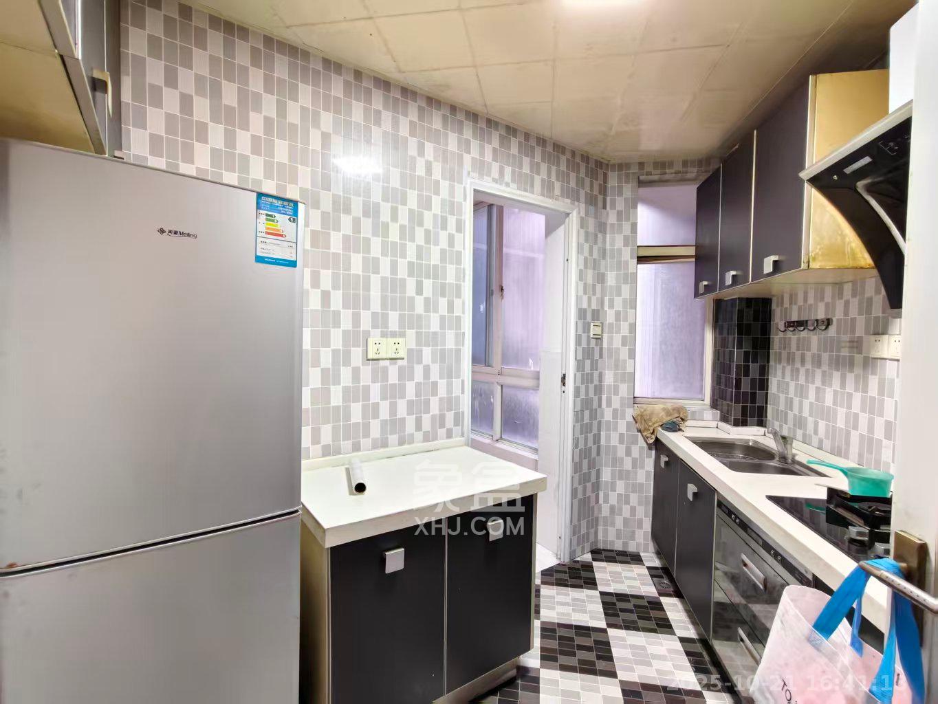 东门壹号家园  2室2厅1卫    2200.0元/月 东门壹号家园  2室2厅1卫    2200.0元/月室内图