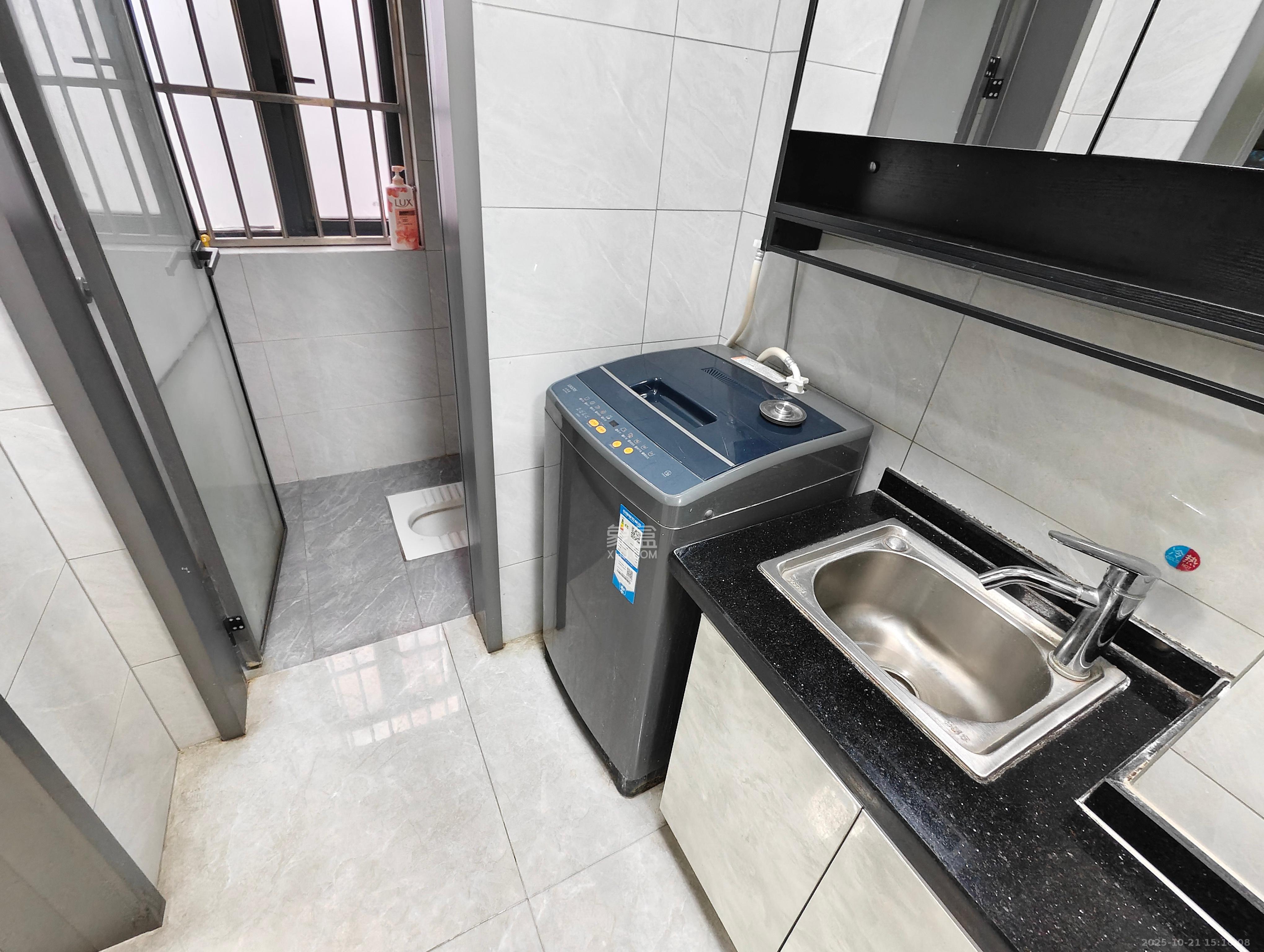 西子湖畔沃府  3室2厅1卫    2800.0元/月 西子湖畔沃府  3室2厅1卫    2800.0元/月室内图