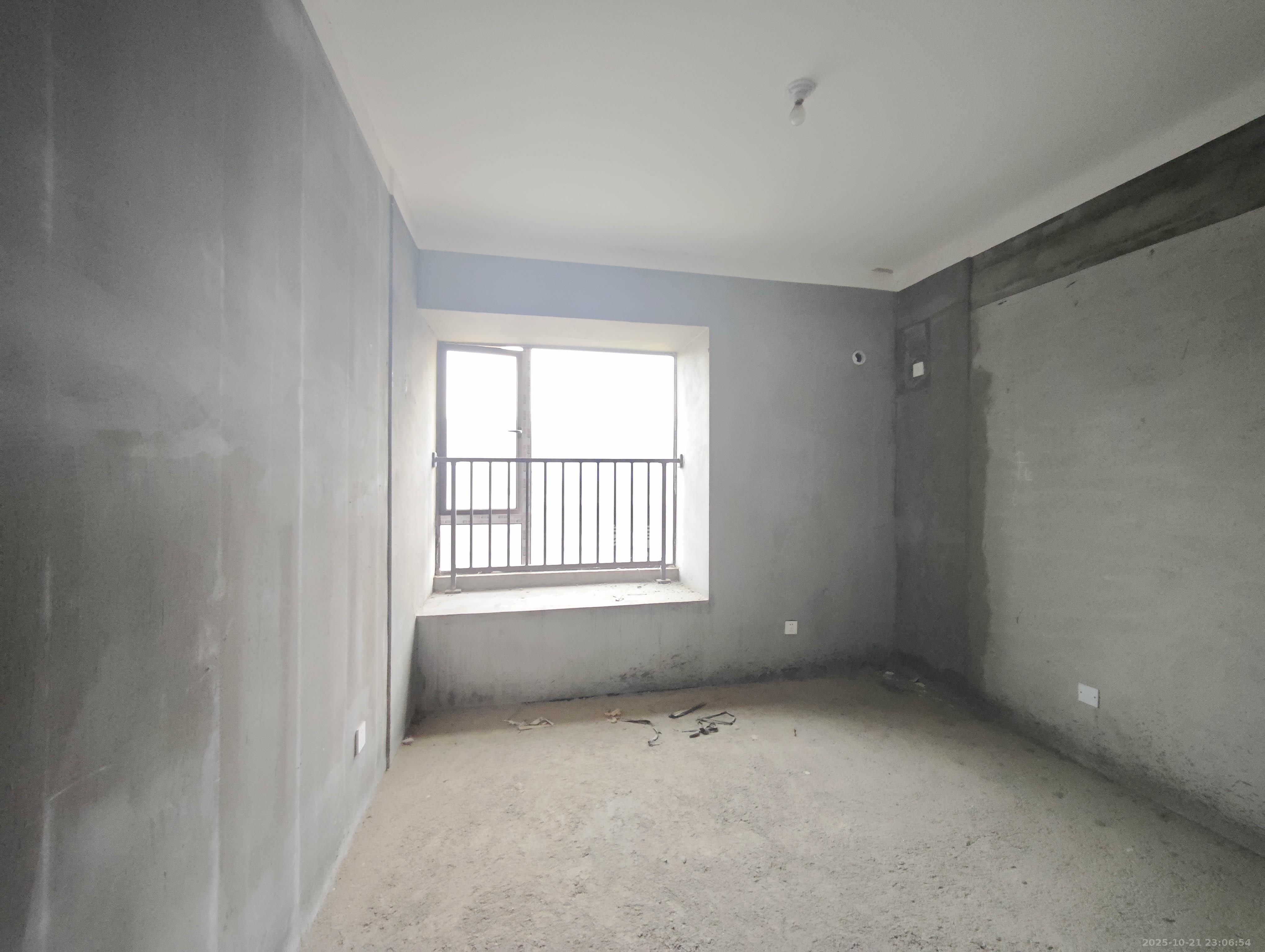 长房明宸府  3室1厅1卫    106.0万卧室