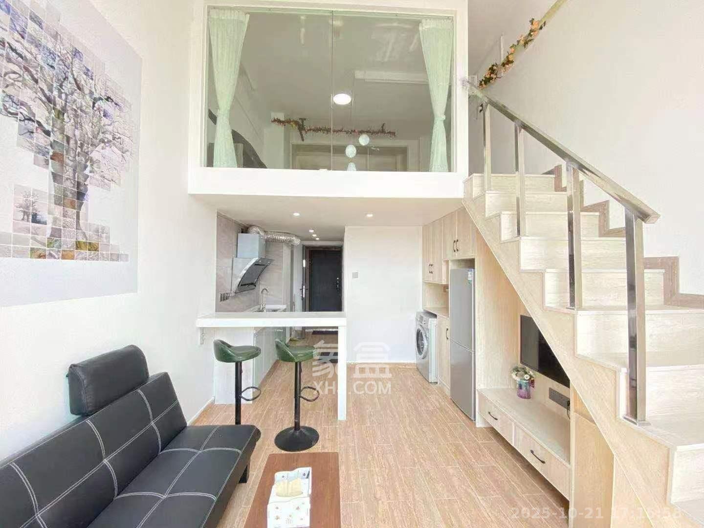 芙蓉万国城MOMA（卓越汇富苑）  1室1厅1卫    1700.0元/月室内图