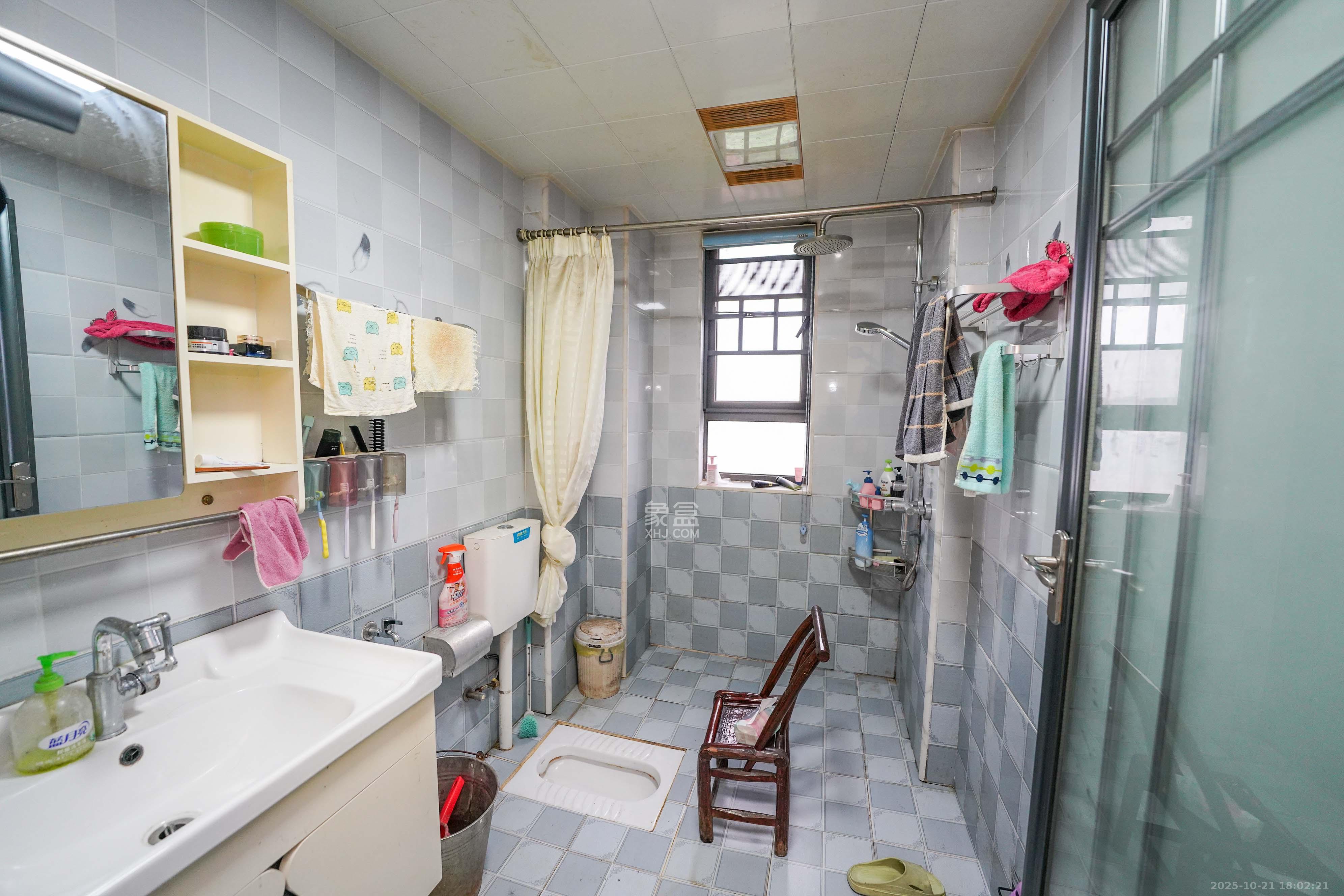 汇金城/嘉华城（二期、三期）  2室2厅1卫    88.0万其他