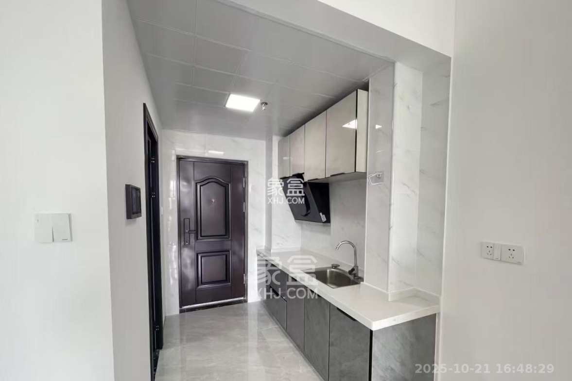 环亚高铁芯城  1室1厅1卫    1480.0元/月 环亚高铁芯城  1室1厅1卫    1480.0元/月室内图