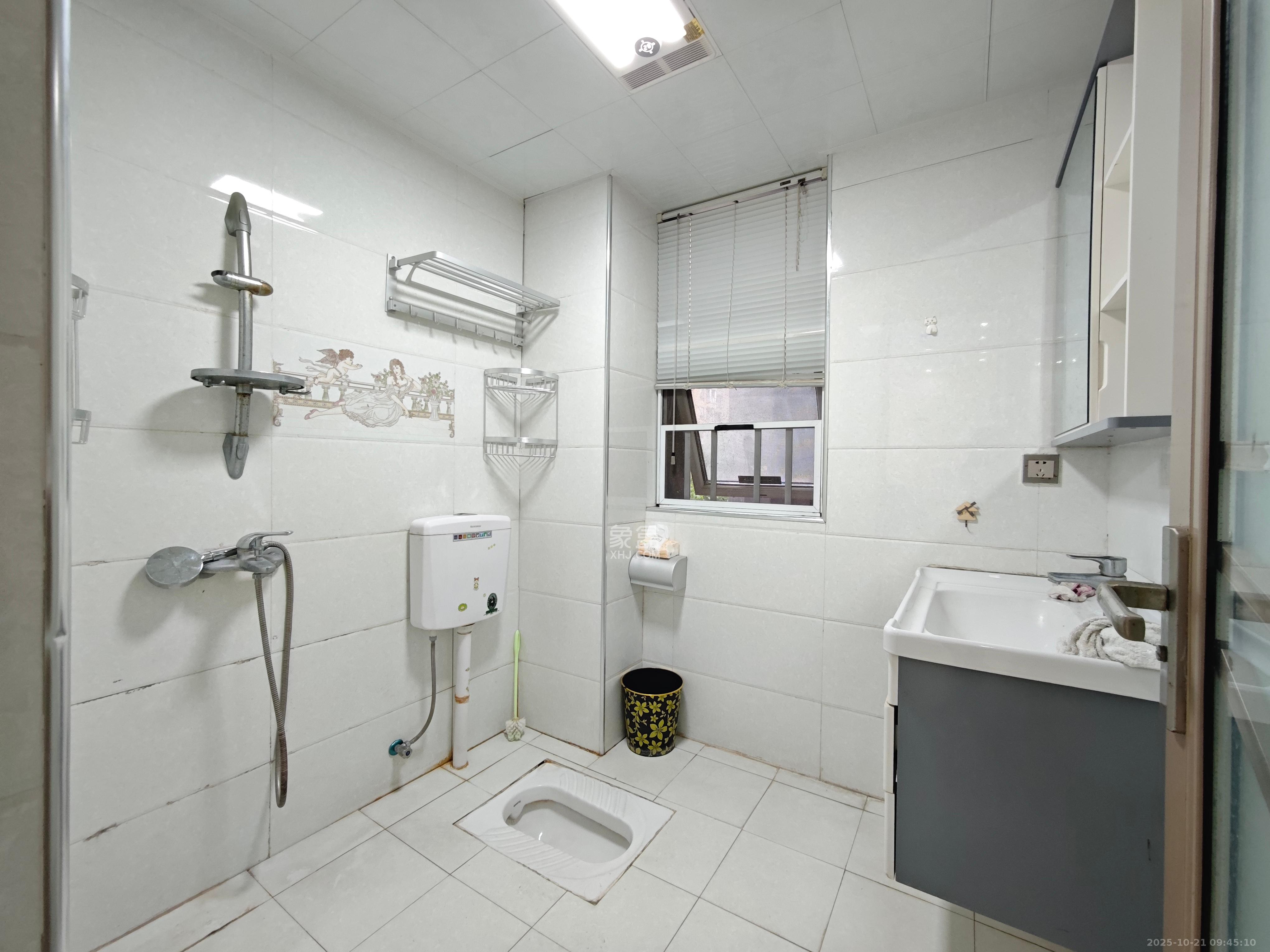 五矿万境水岸二期（五矿万境水岸和苑）  2室2厅1卫    2100.0元/月室内图