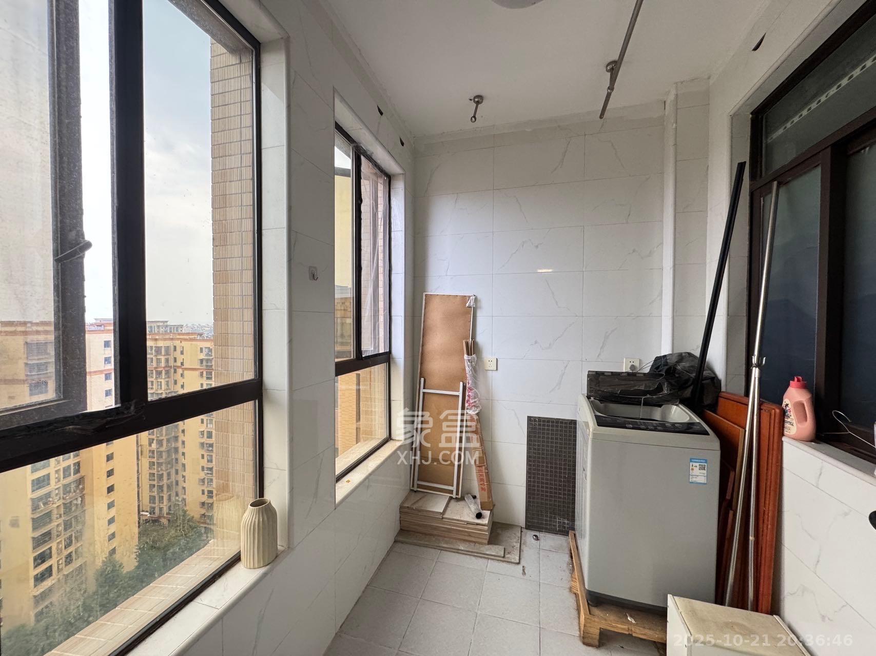 奥林匹克花园贡院三期  1室0厅0卫    1900.0元/月 奥林匹克花园贡院三期  1室0厅0卫    1900.0元/月室内图