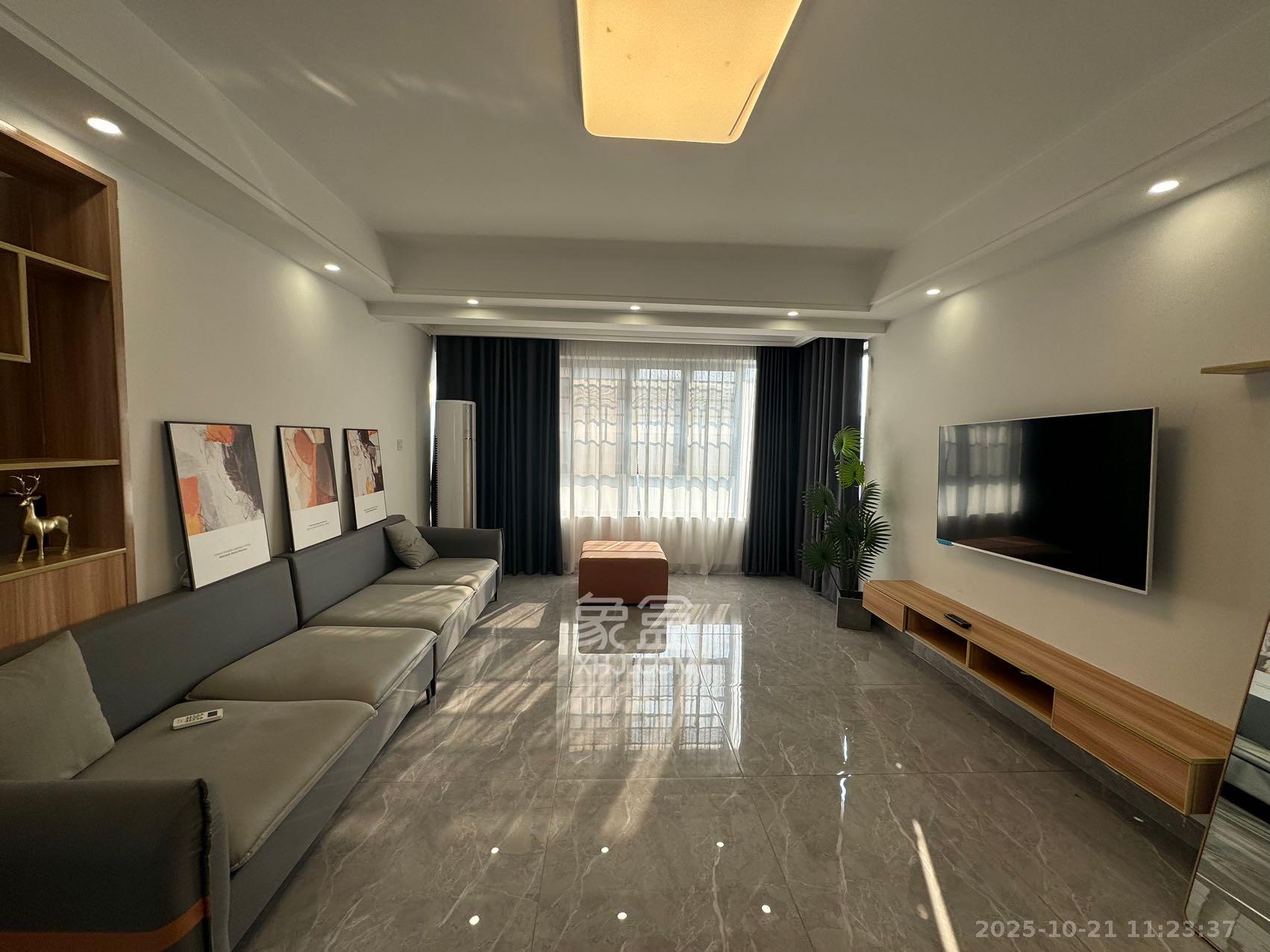 水墨林溪  4室2厅2卫    3600.0元/月室内图