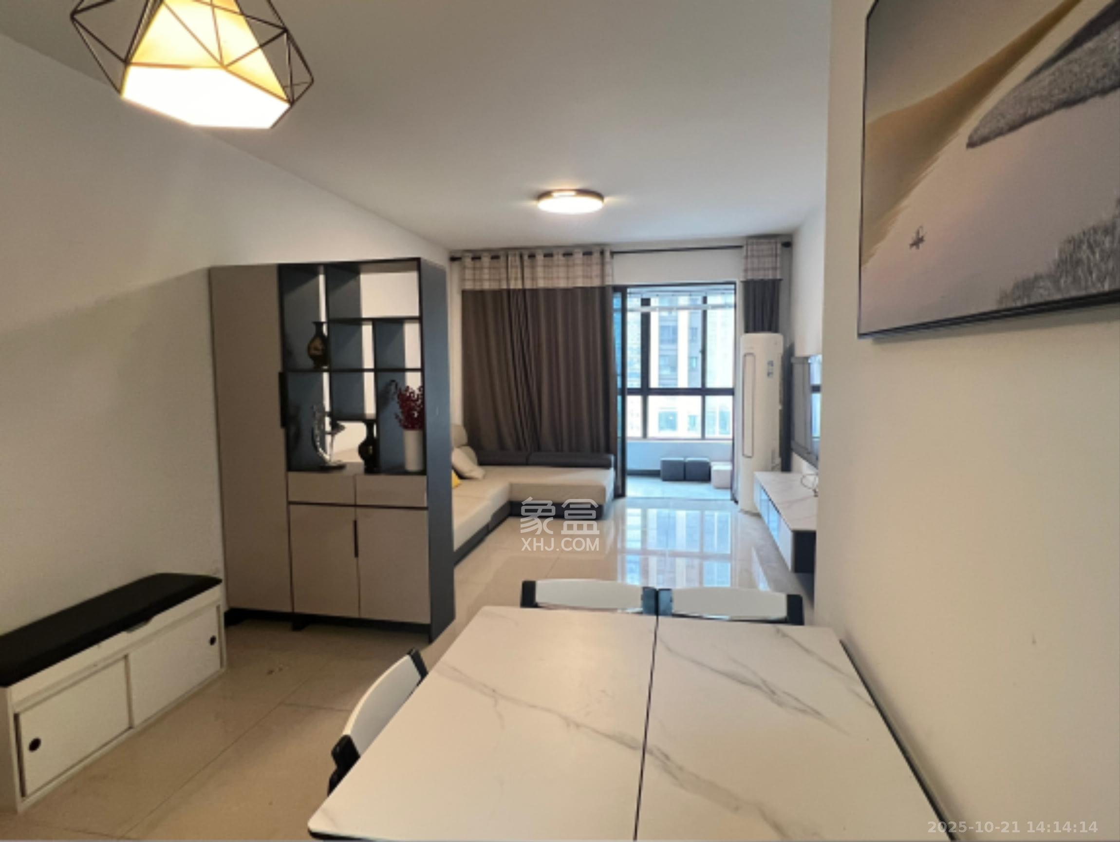 协信星澜汇  2室2厅1卫    2800.0元/月