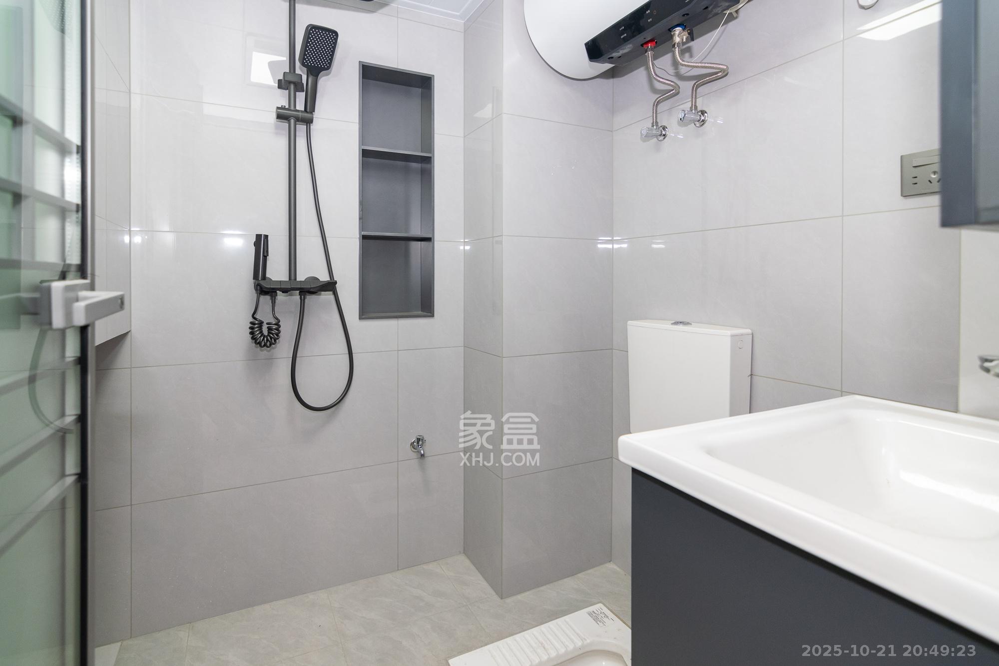 才子城 1室1厅1卫 25.0万 才子城 1室1厅1卫 25.0万卫生间