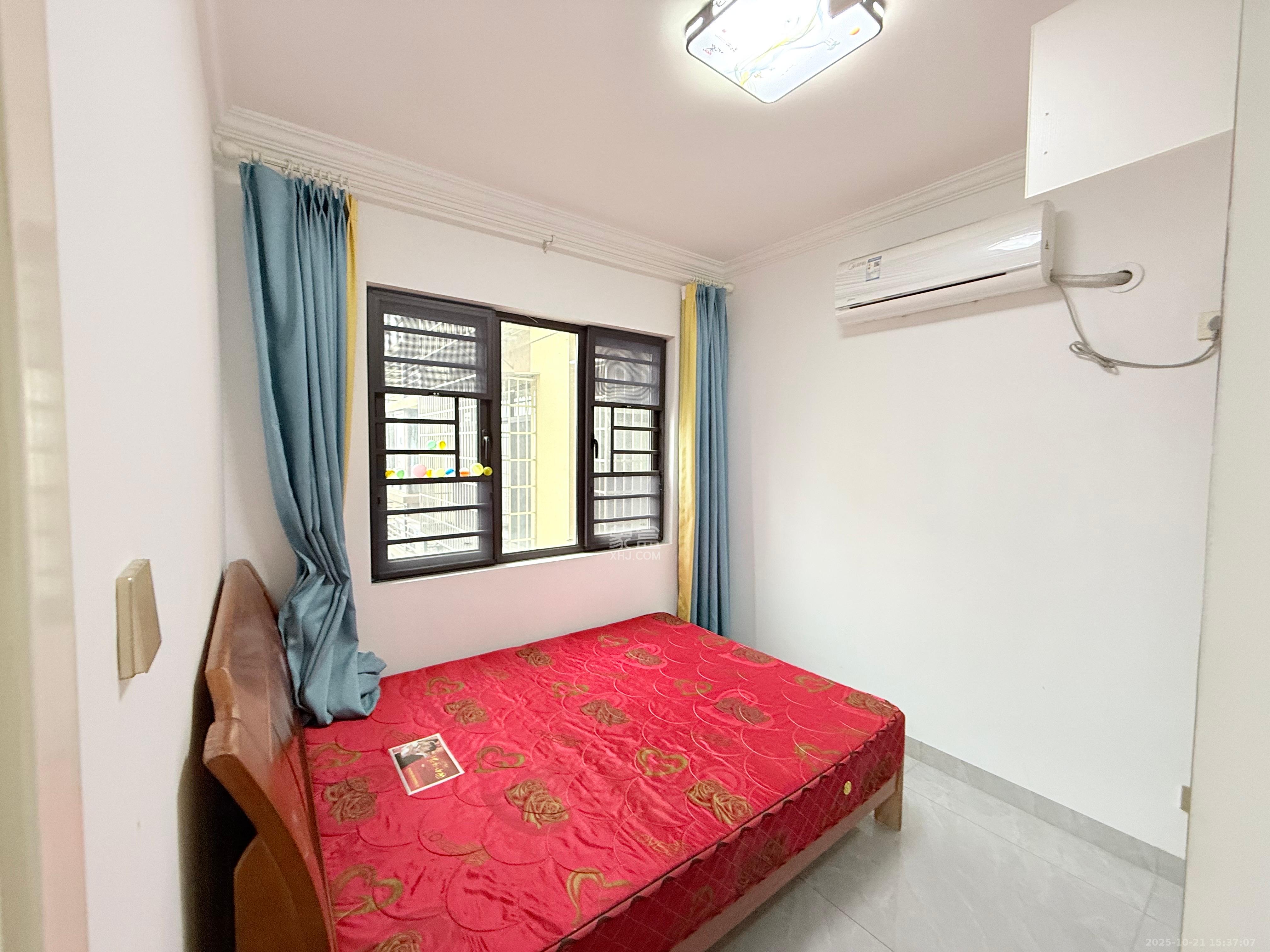 和润园三期  2室2厅1卫    2400.0元/月室内图