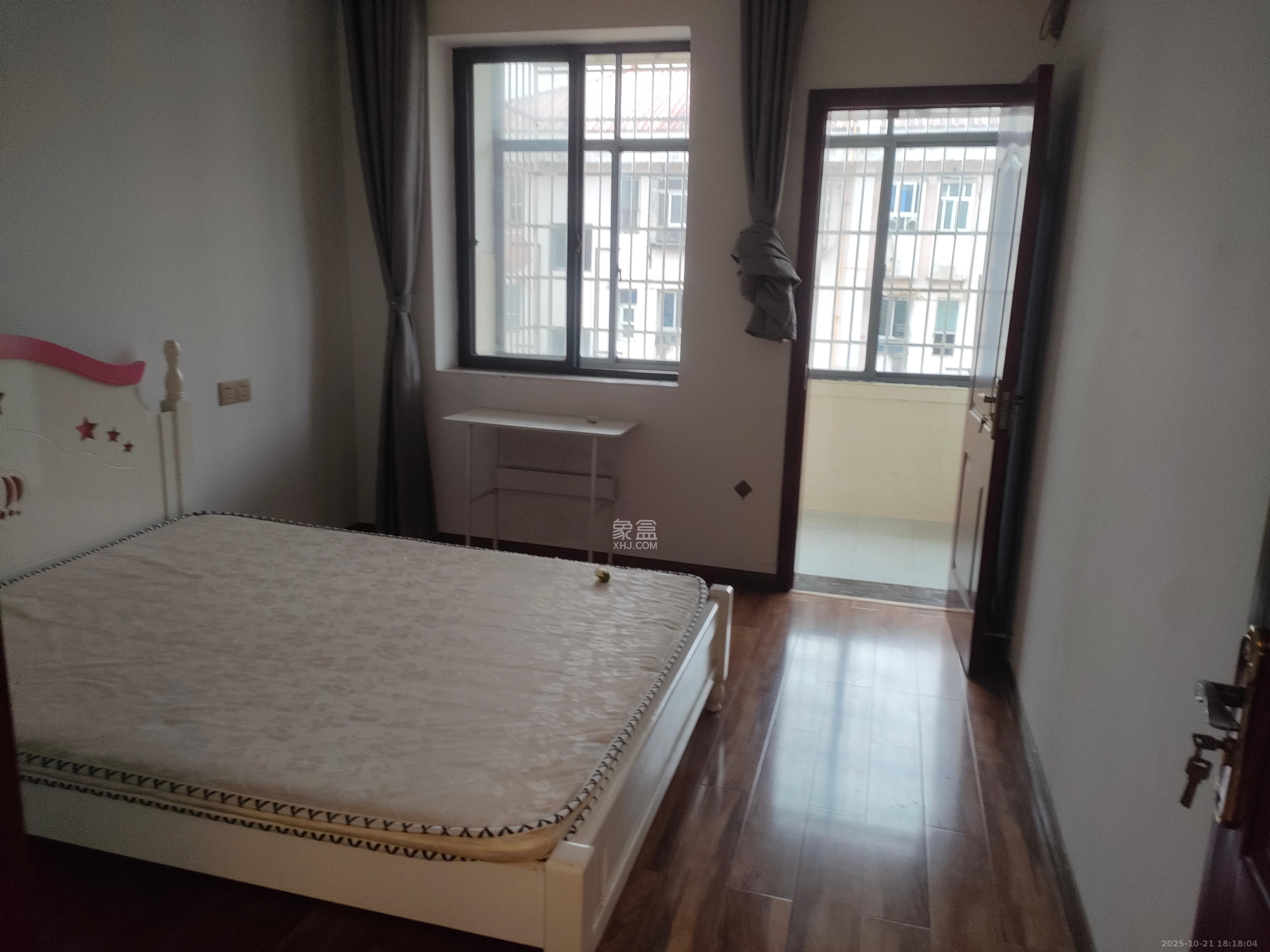 桂花二村  2室1厅1卫    1600.0元/月 桂花二村  2室1厅1卫    1600.0元/月室内图