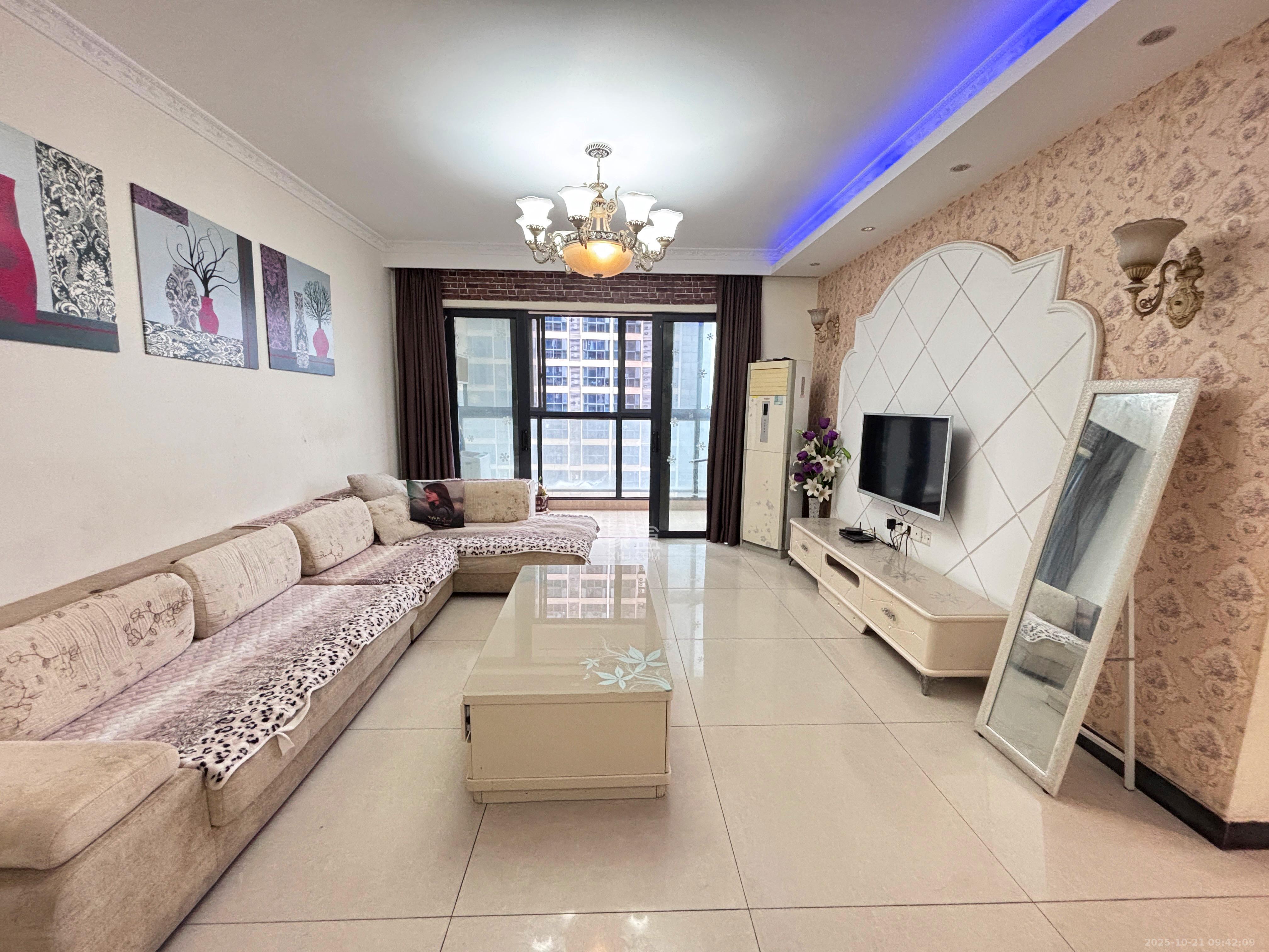 蓝山郡 2室2厅1卫 1850.0元/月 蓝山郡 2室2厅1卫 1850.0元/月室内图