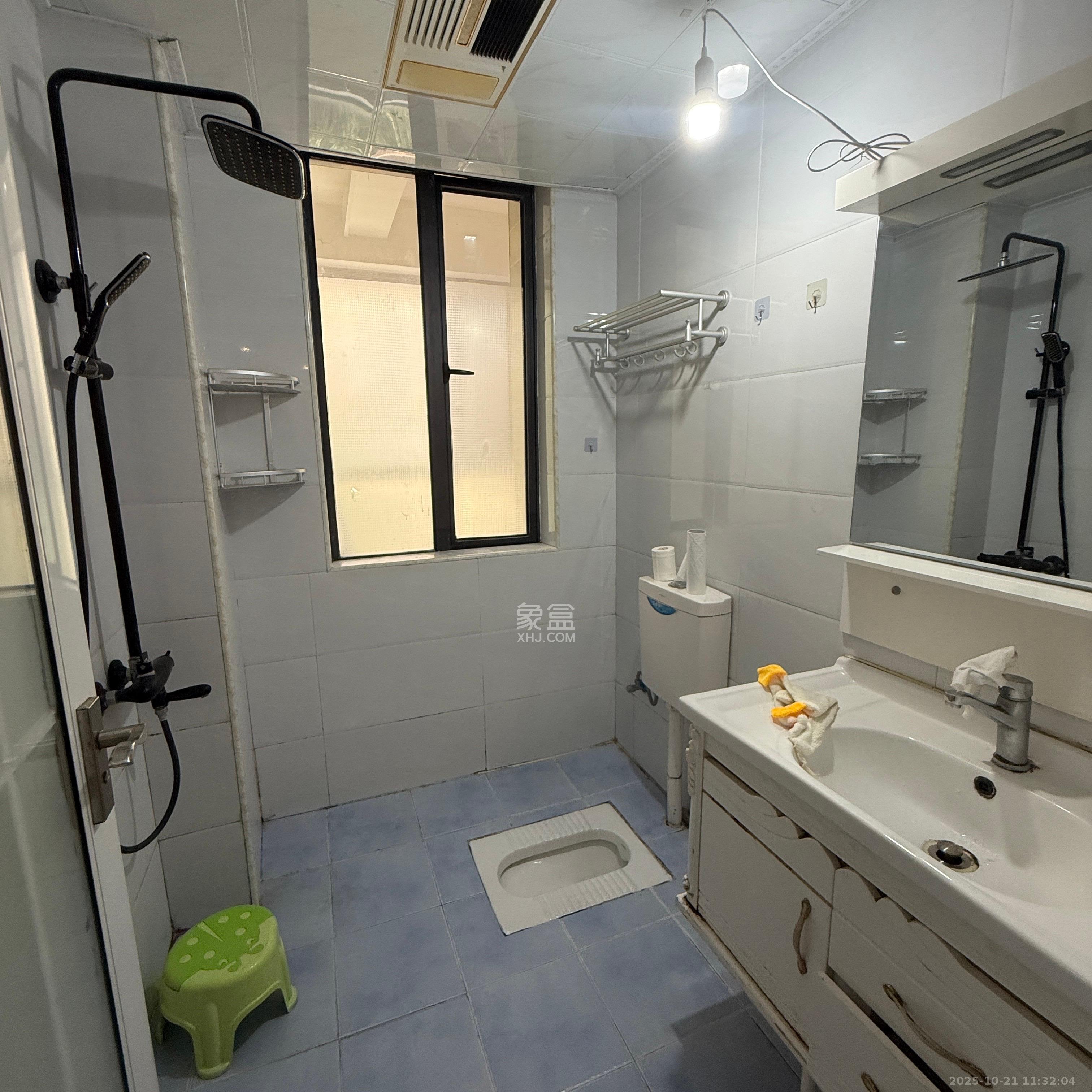 嘉福长安郡(融信澜悦、嘉福好美家园)  4室2厅2卫    3900.0元/月 嘉福长安郡(融信澜悦、嘉福好美家园)  4室2厅2卫    3900.0元/月室内图