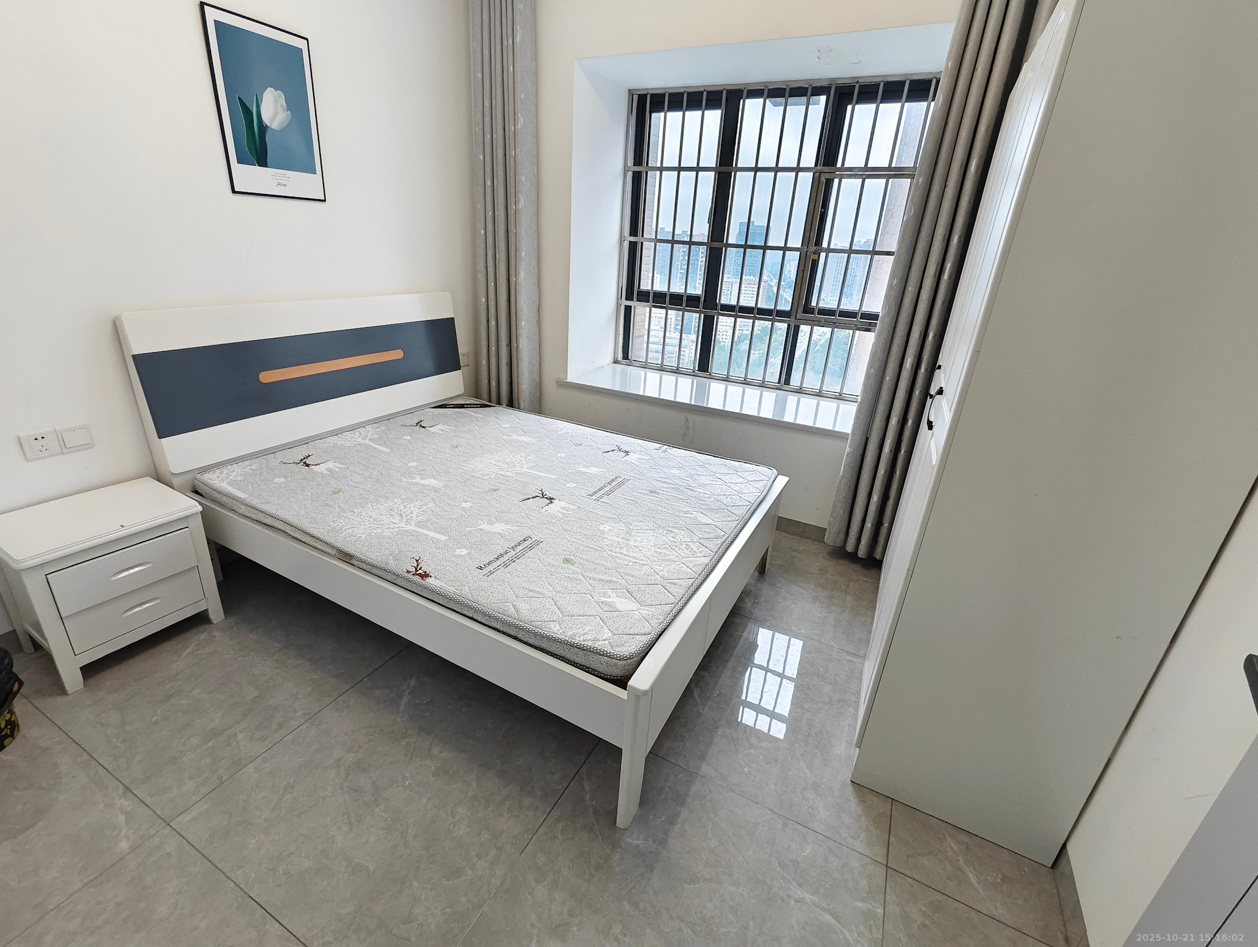 西子湖畔沃府  3室2厅1卫    2800.0元/月 西子湖畔沃府  3室2厅1卫    2800.0元/月室内图