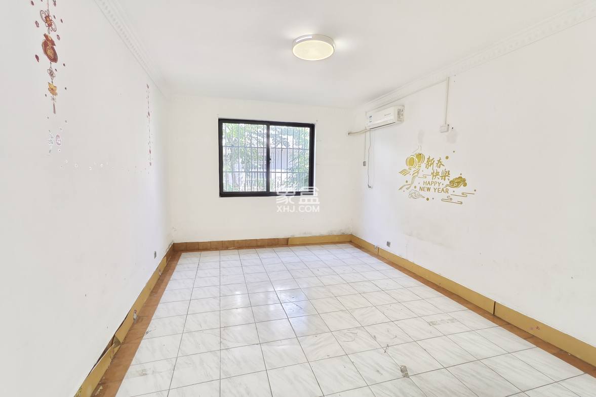 美舍小区(美舍河开发区) 10室2厅3卫 13500.0元/月 美舍小区(美舍河开发区) 10室2厅3卫 13500.0元/月室内图