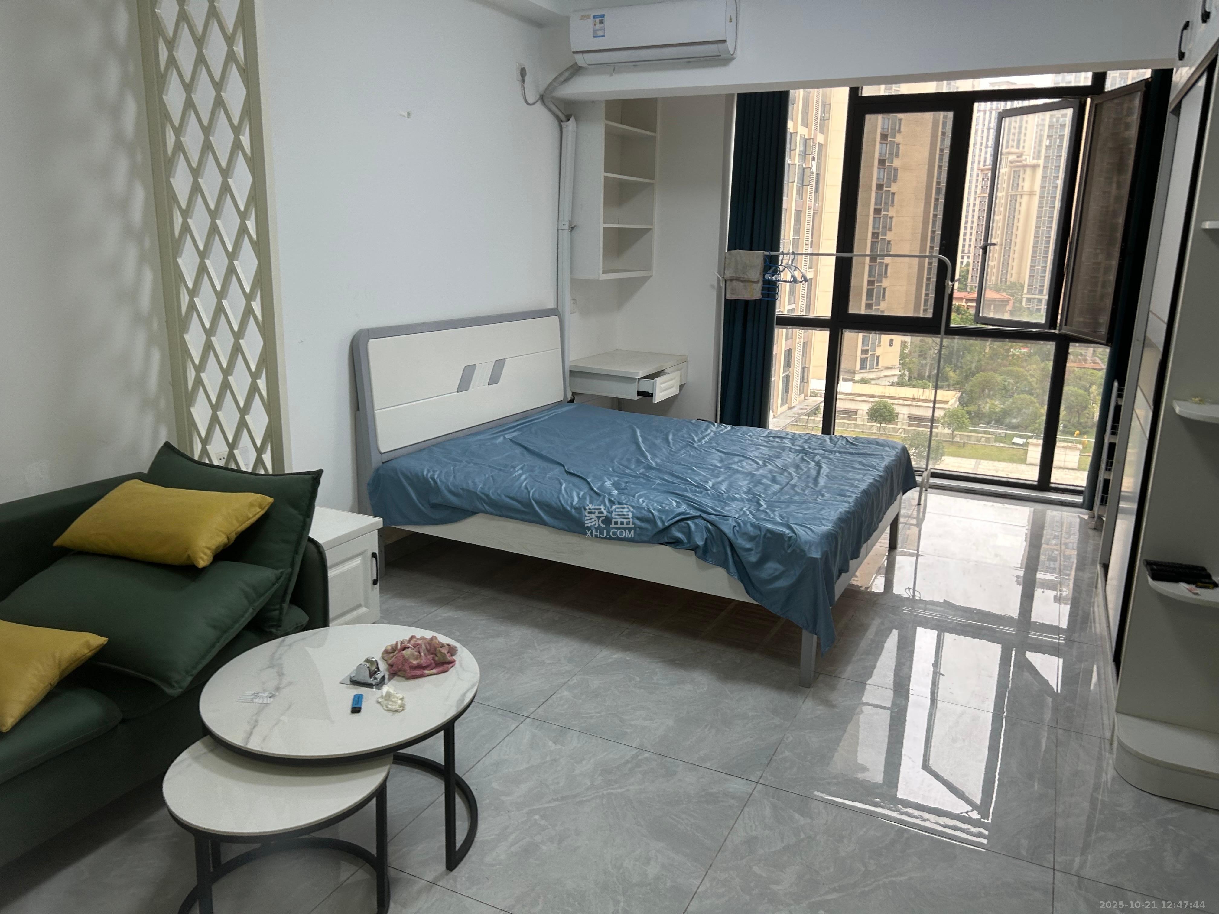 振业城三期  2室2厅1卫    1700.0元/月 振业城三期  2室2厅1卫    1700.0元/月室内图