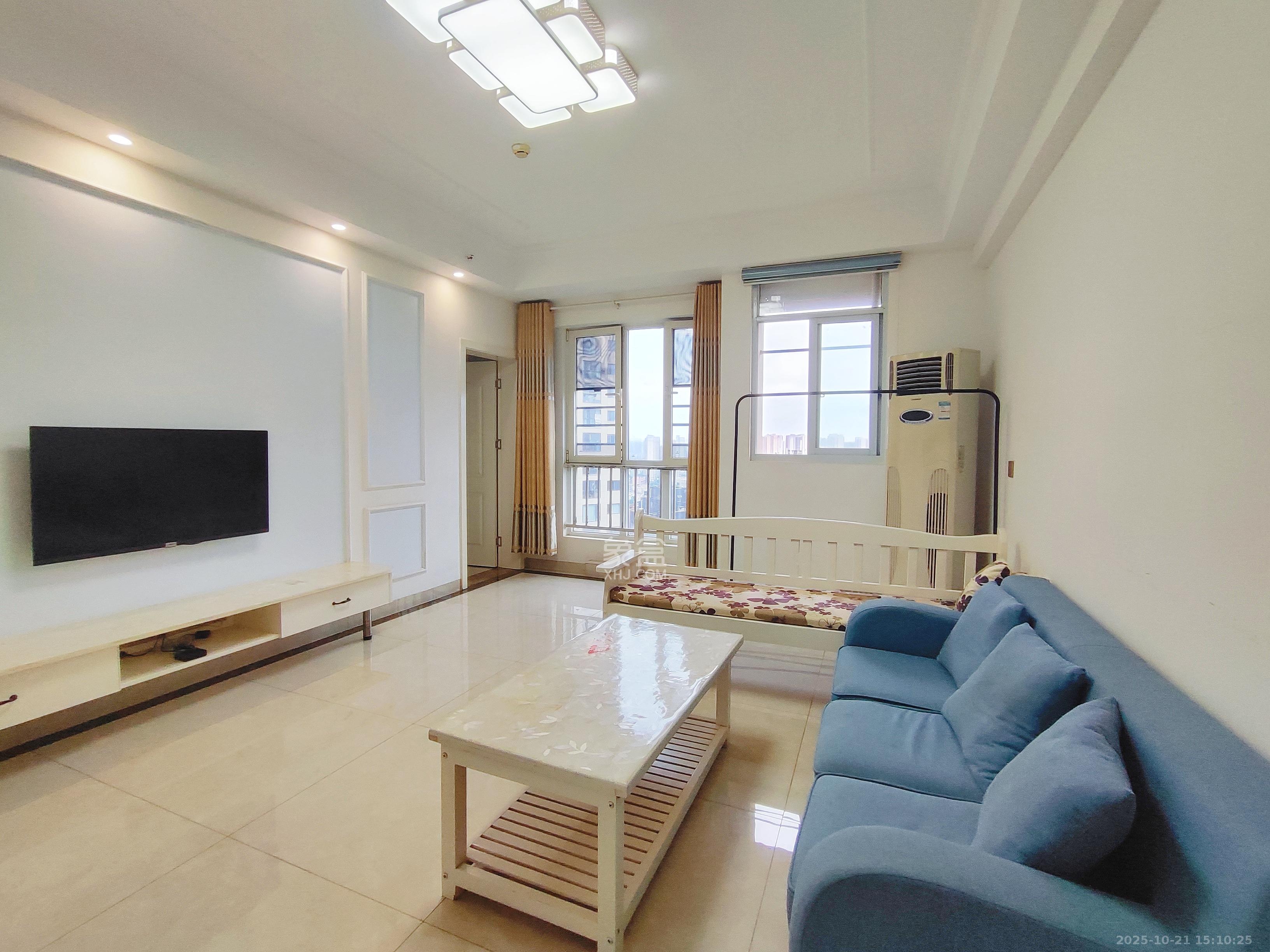 北辰三角洲E4区  3室2厅1卫    2800.0元/月室内图