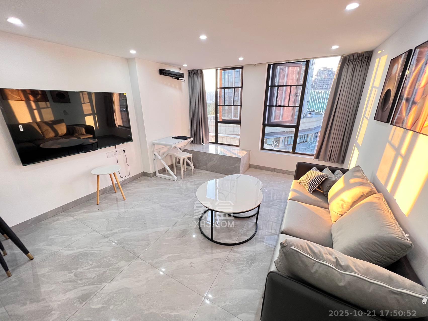 润和国际广场  2室1厅1卫    2300.0元/月 润和国际广场  2室1厅1卫    2300.0元/月室内图