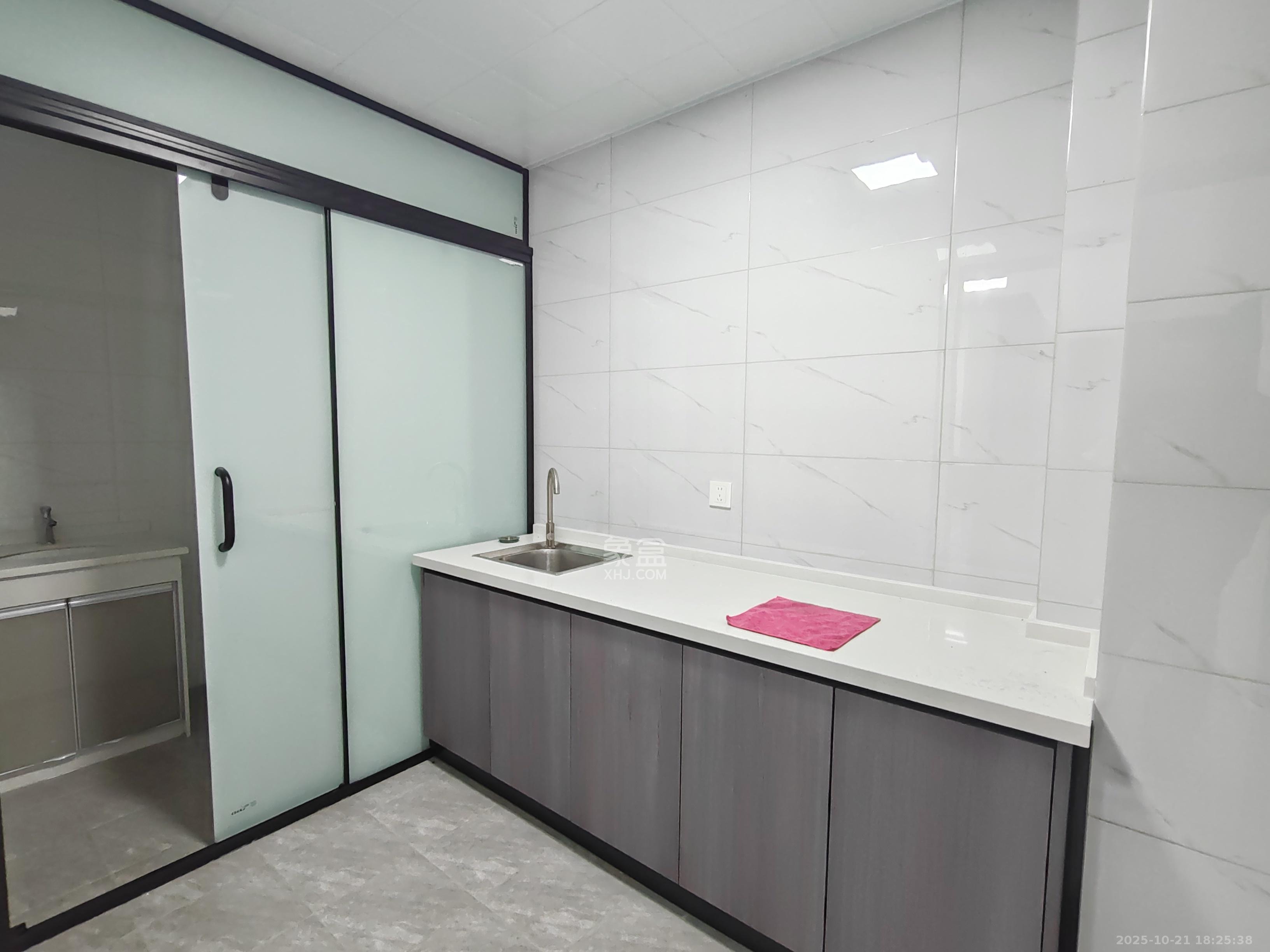 广大商务大厦  1室1厅1卫    3880.0元/月室内图