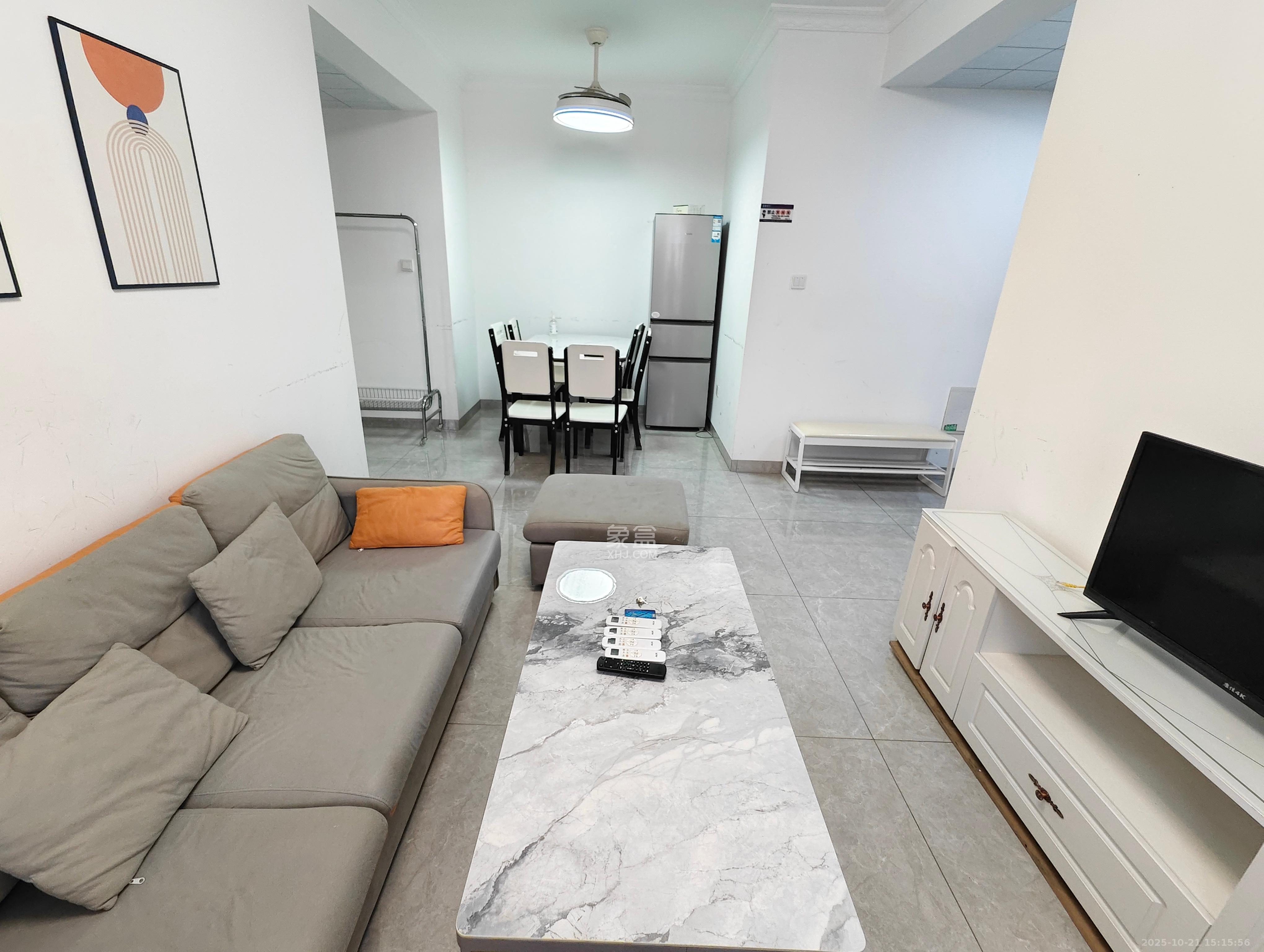 西子湖畔沃府  3室2厅1卫    2800.0元/月 西子湖畔沃府  3室2厅1卫    2800.0元/月室内图