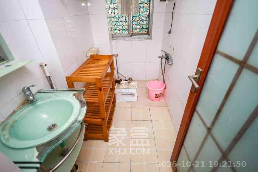 咸嘉新村嘉兴苑  2室2厅1卫    1800.0元/月室内图